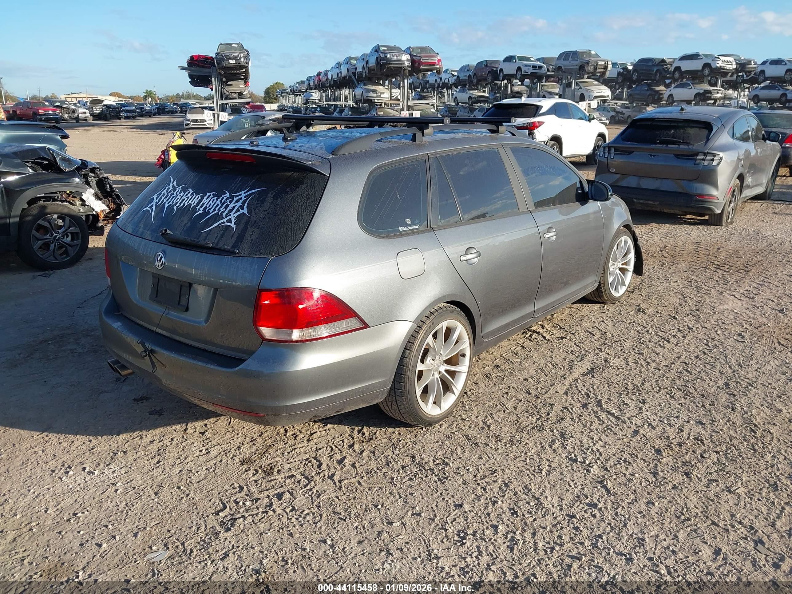 VOLKSWAGEN JETTA image 4