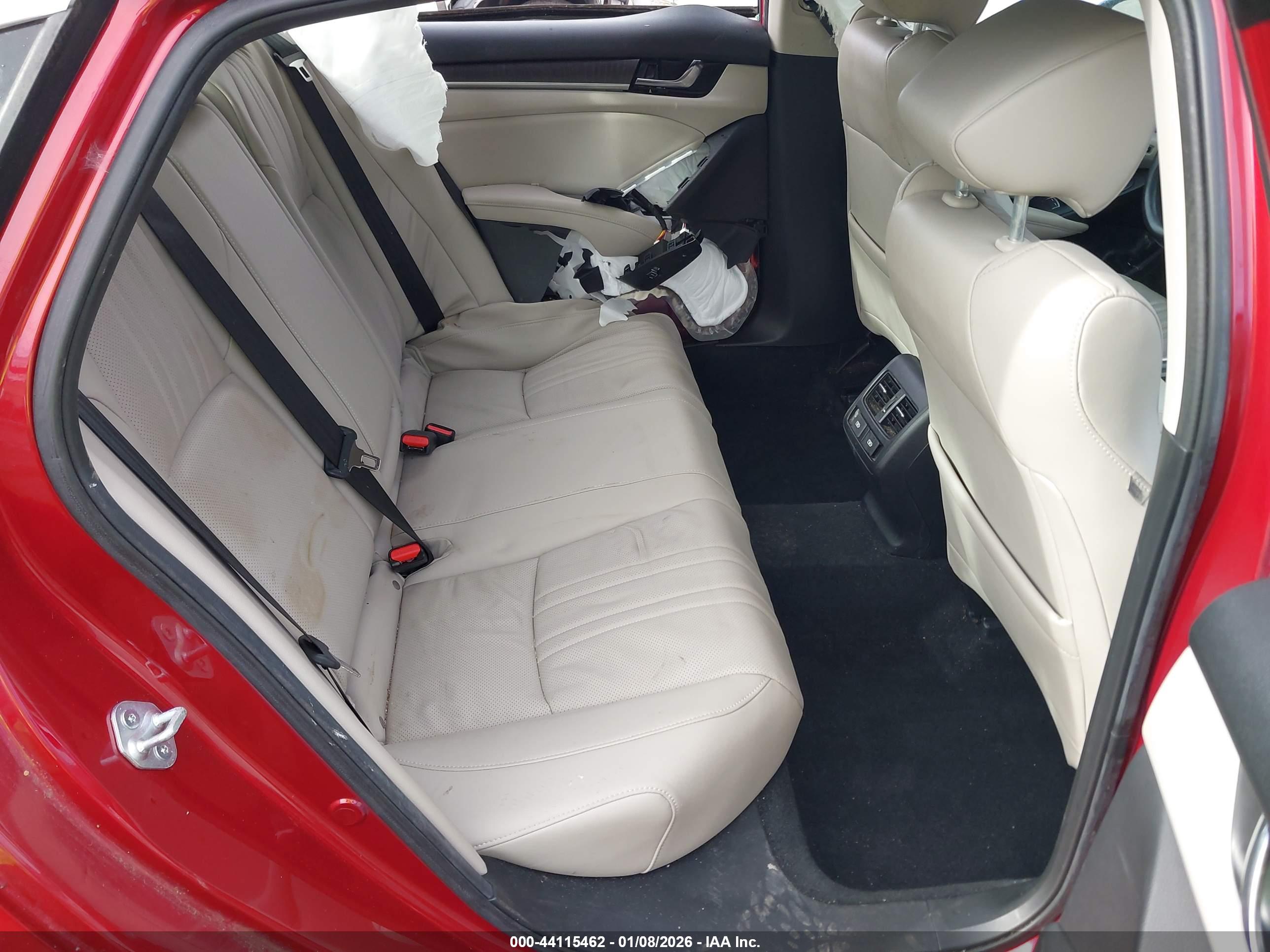 HONDA ACCORD image 8