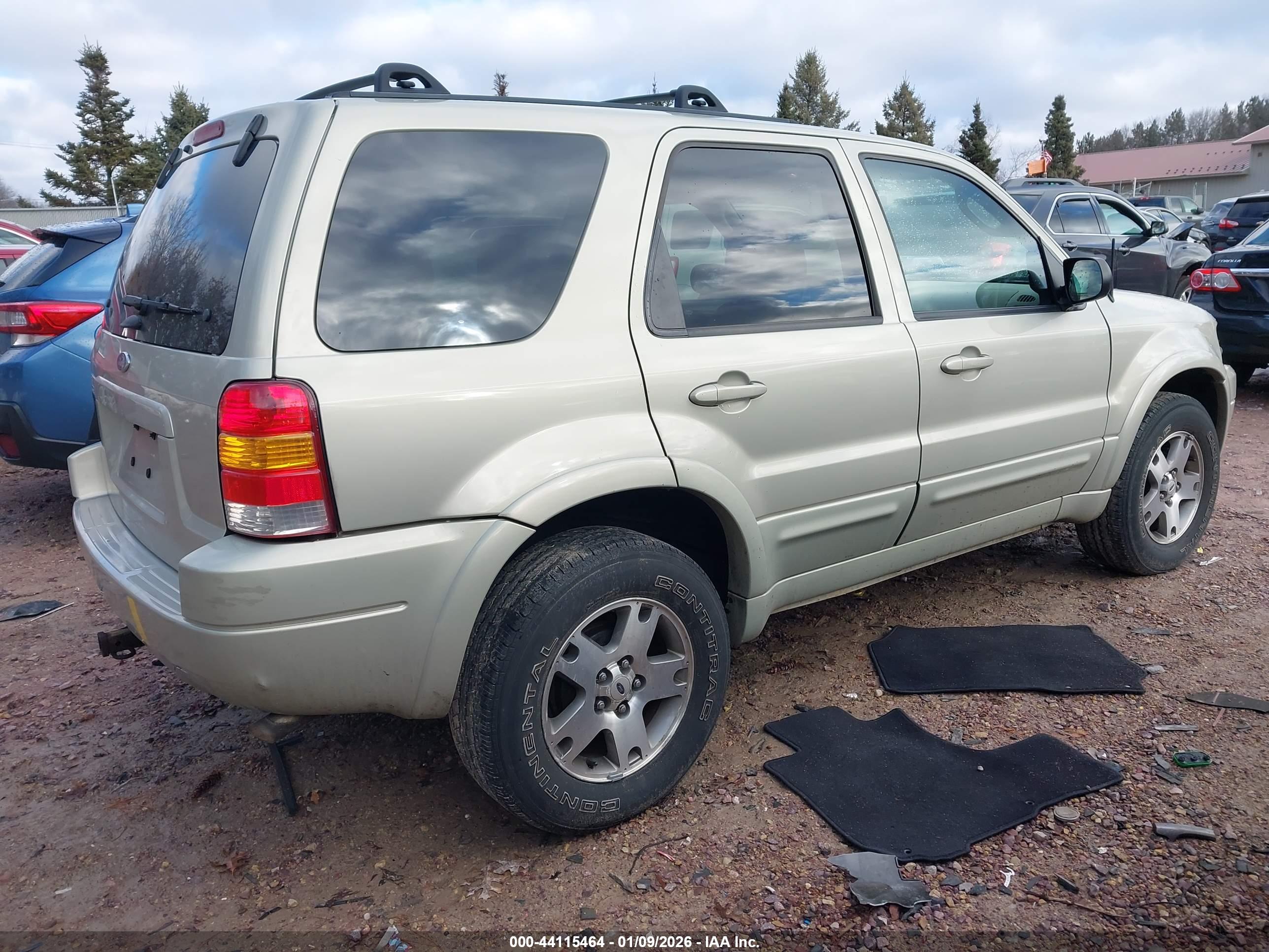 FORD ESCAPE image 4