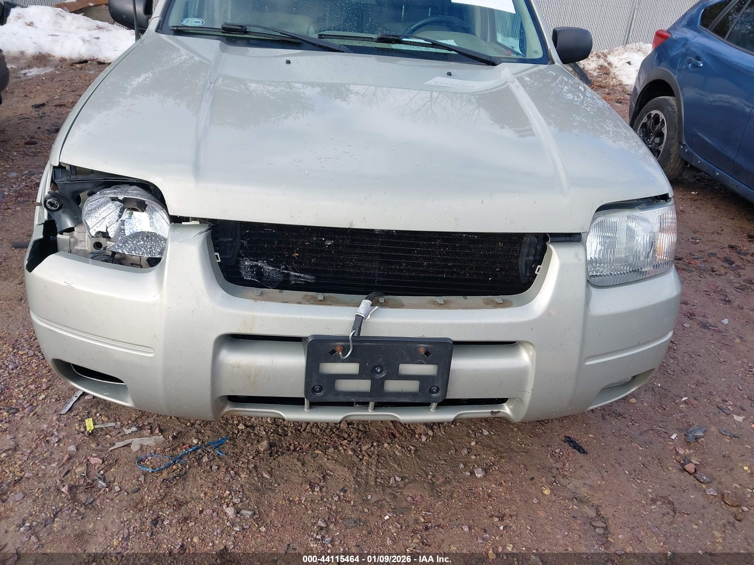 FORD ESCAPE image 6