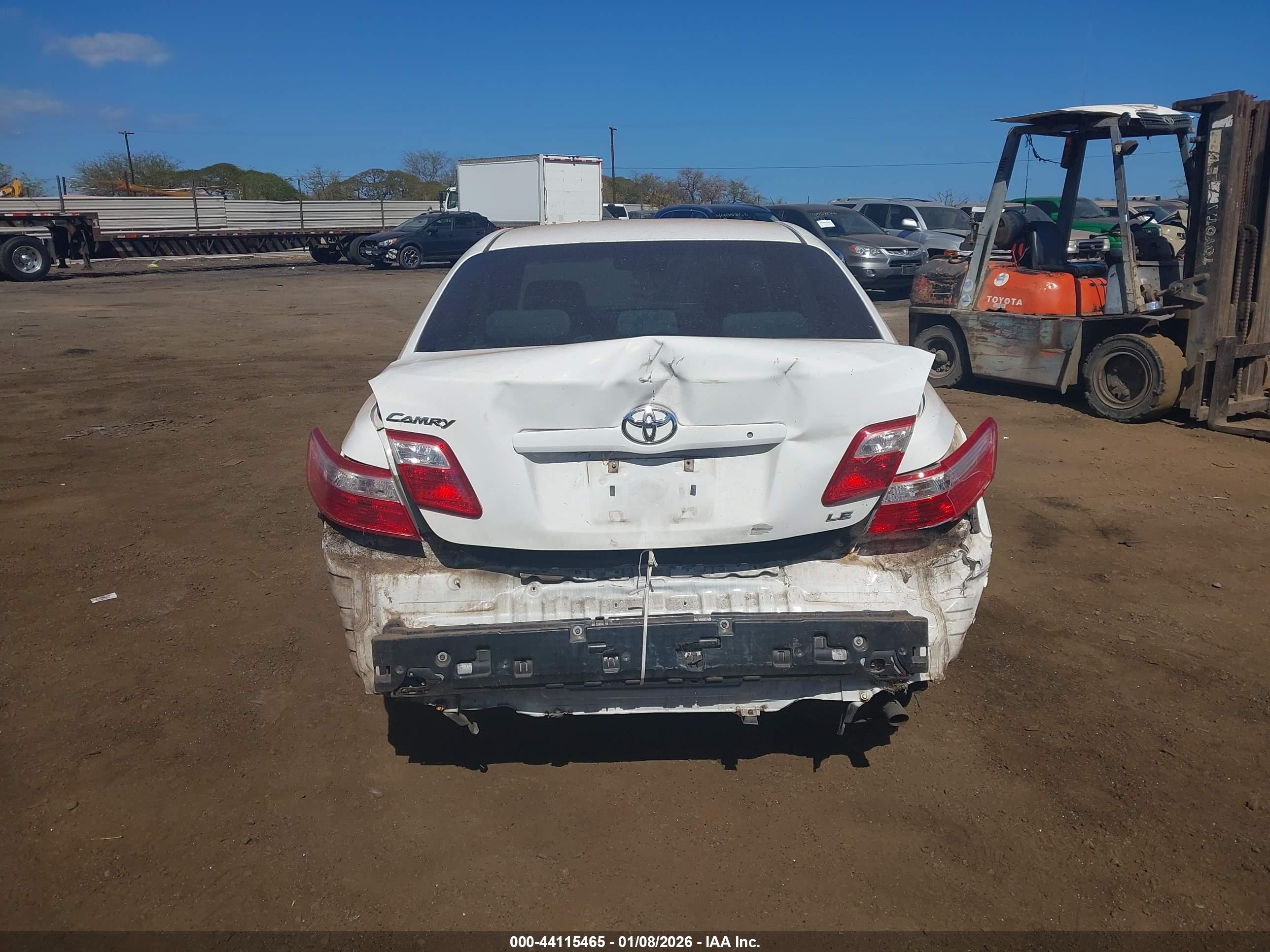 TOYOTA CAMRY image 6