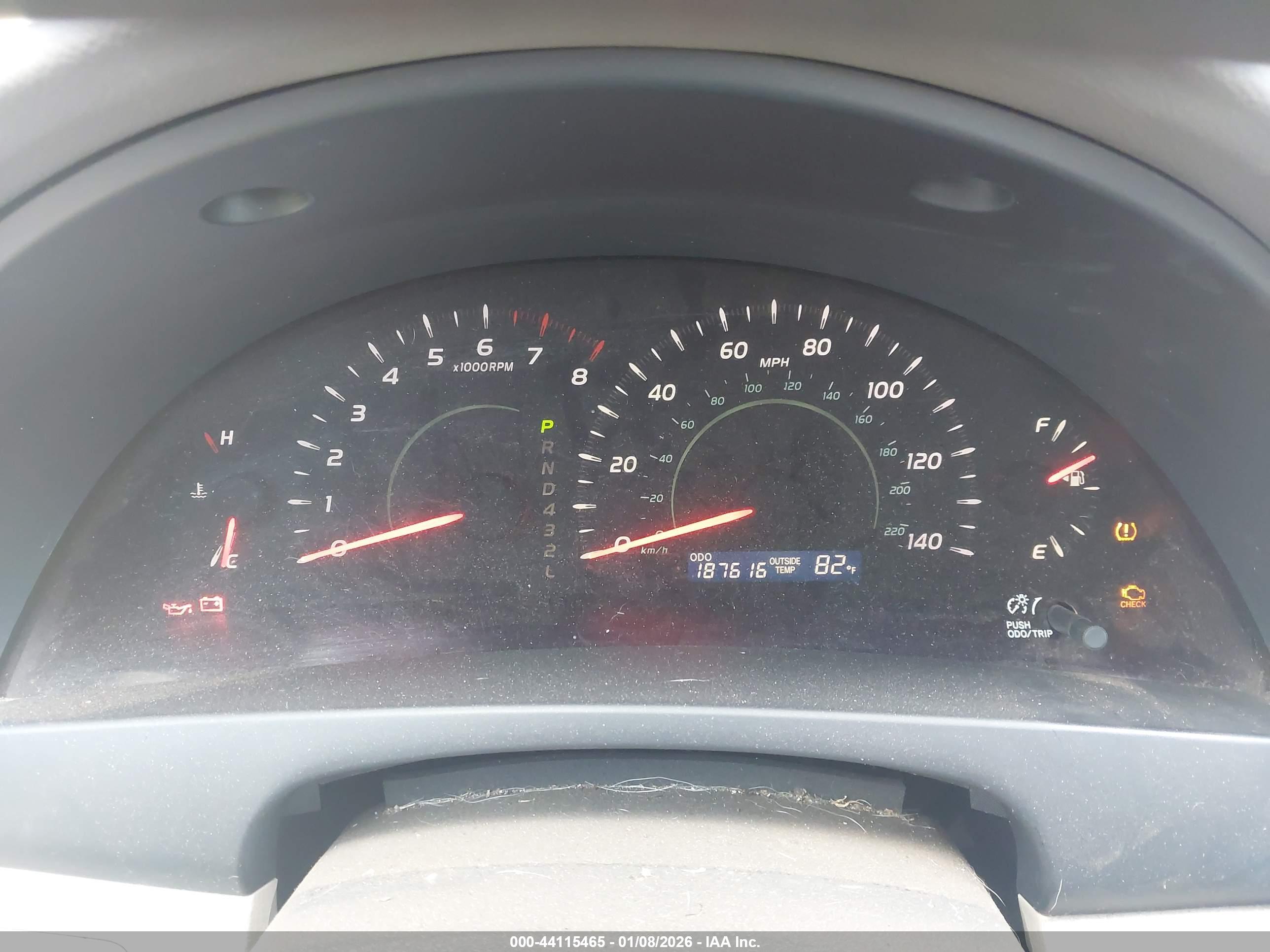 TOYOTA CAMRY image 7
