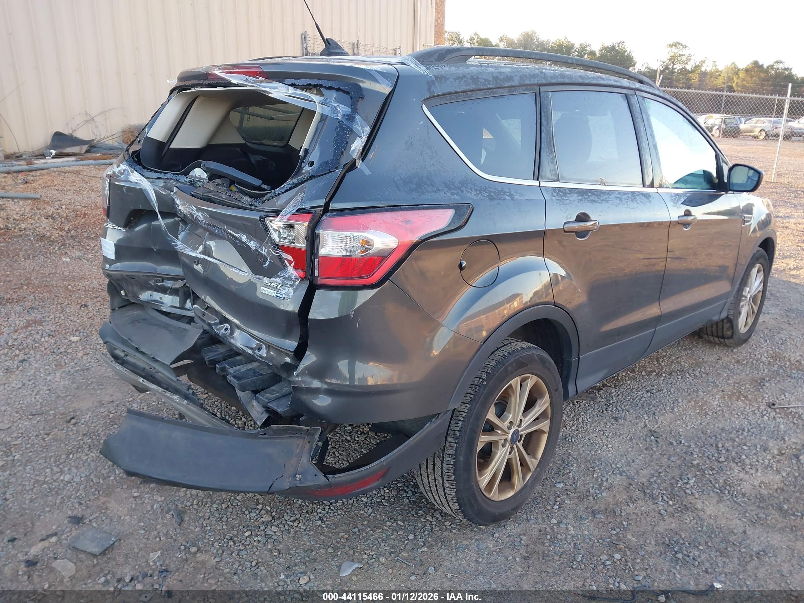 FORD ESCAPE image 4