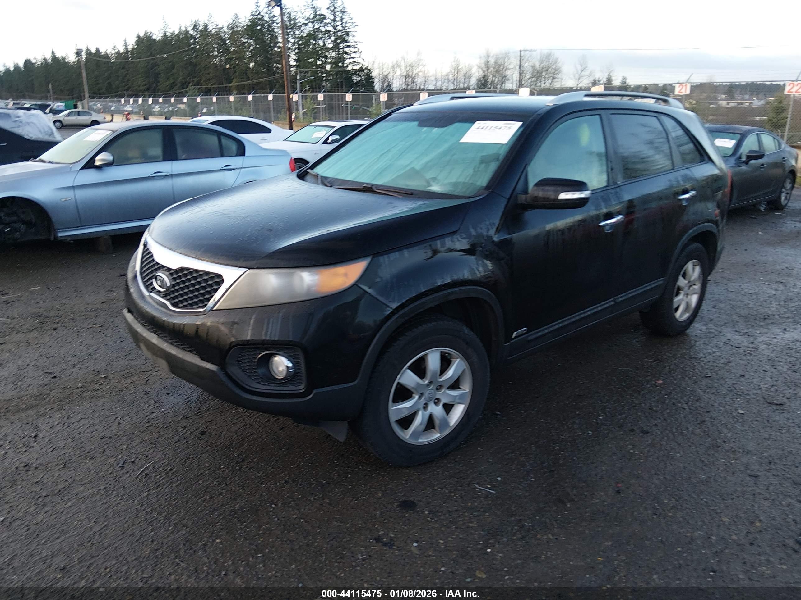 KIA SORENTO image 2