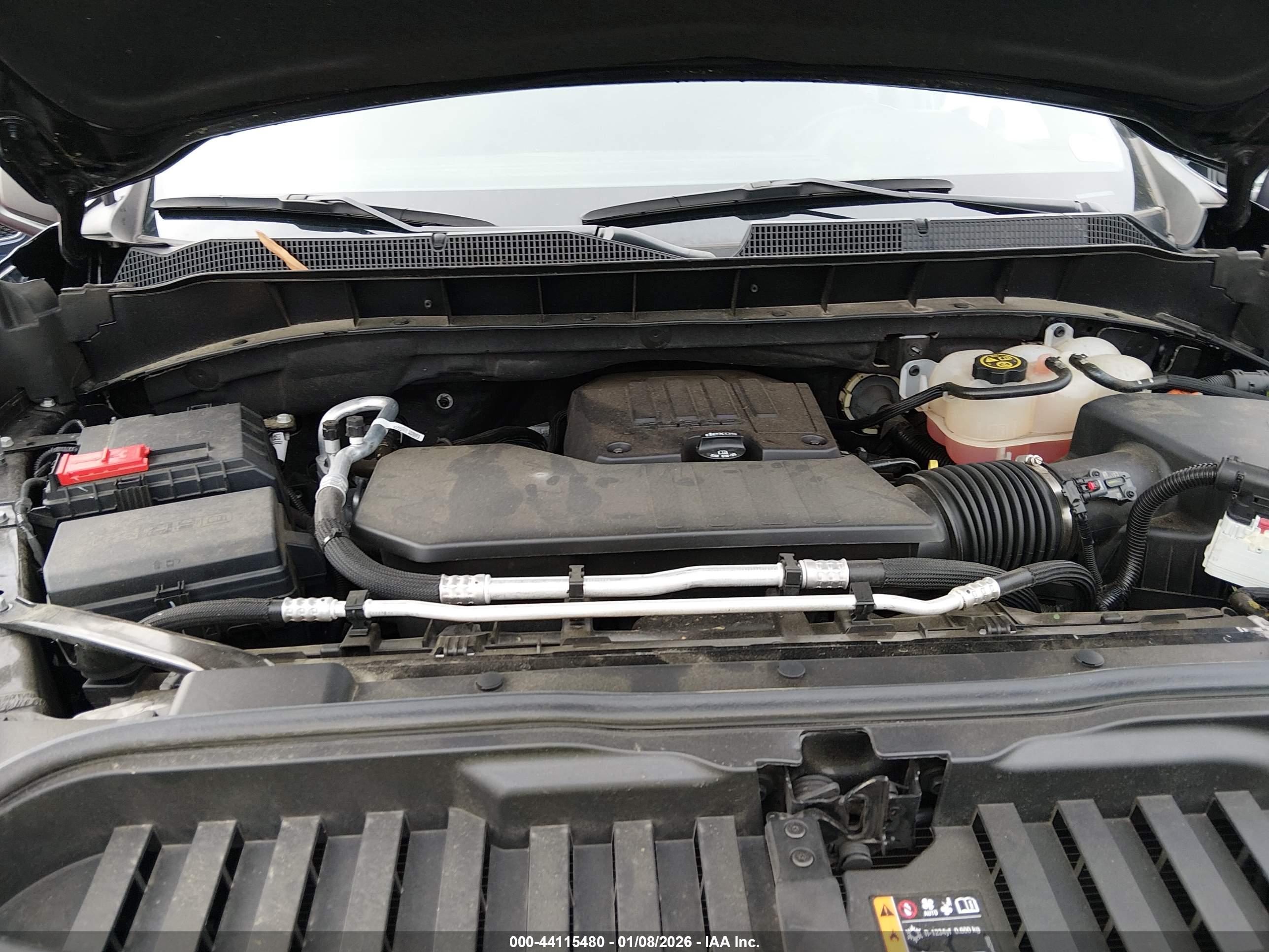 CHEVROLET SILVERADO image 10