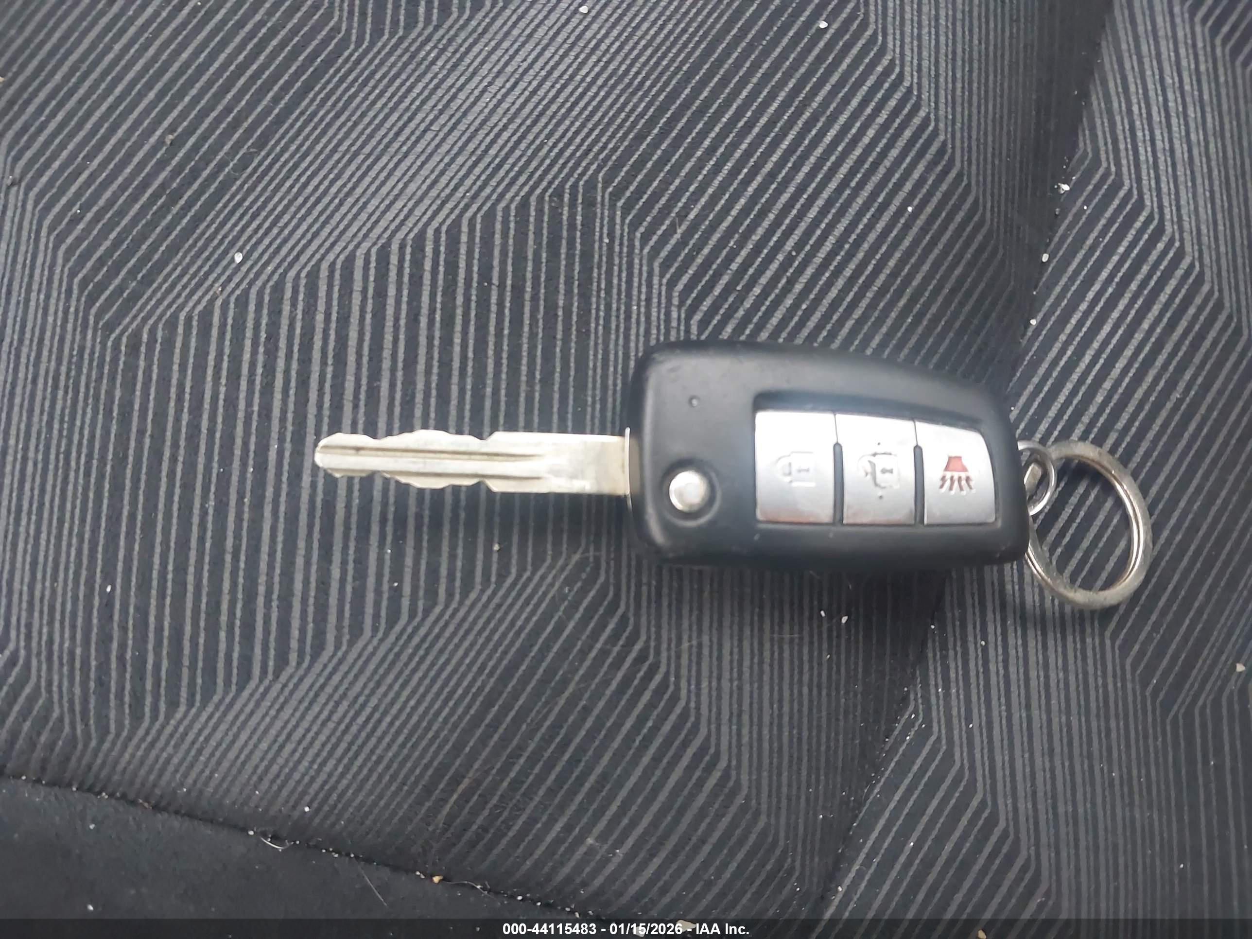 NISSAN ROGUE image 11