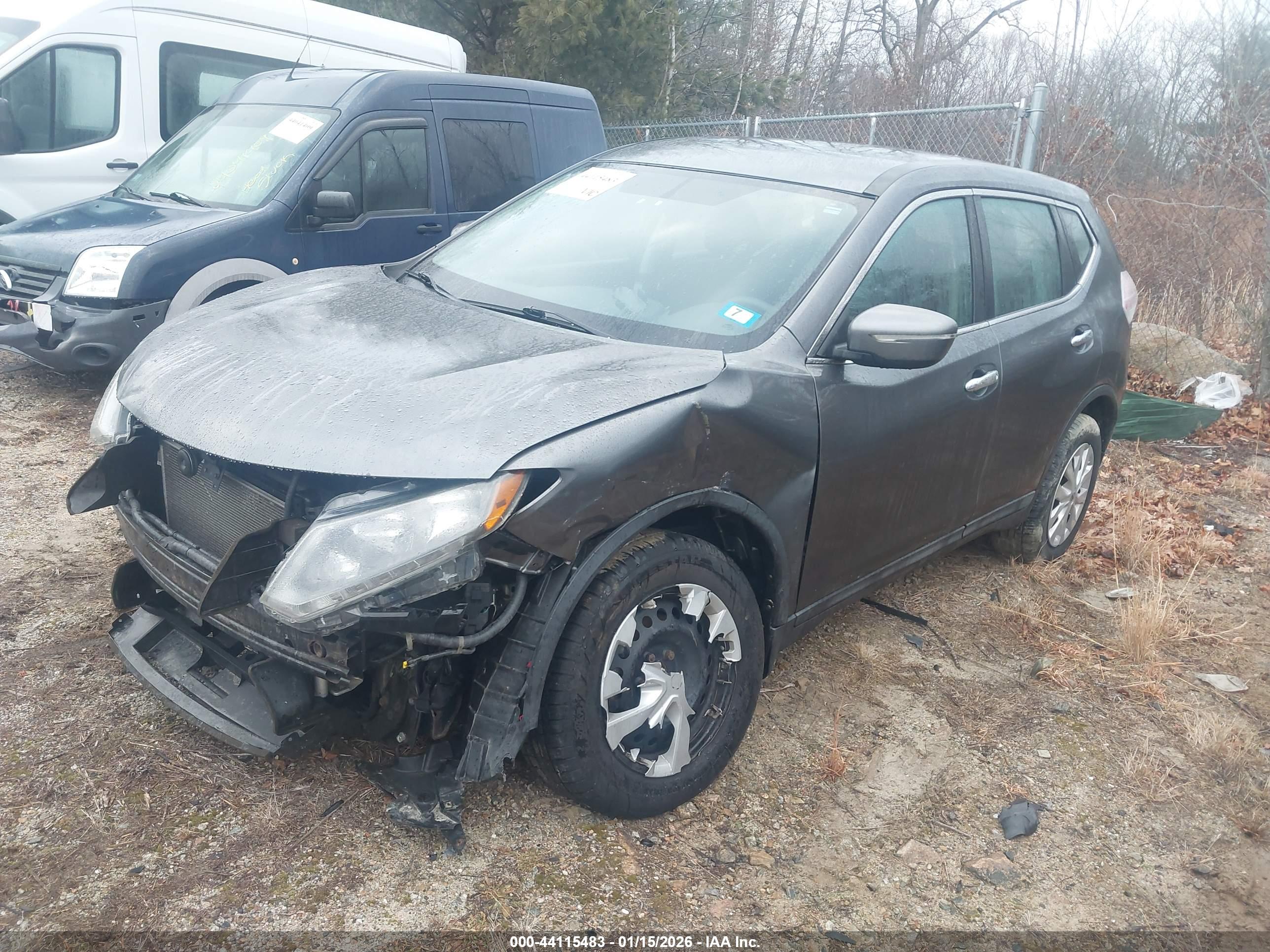 NISSAN ROGUE image 2