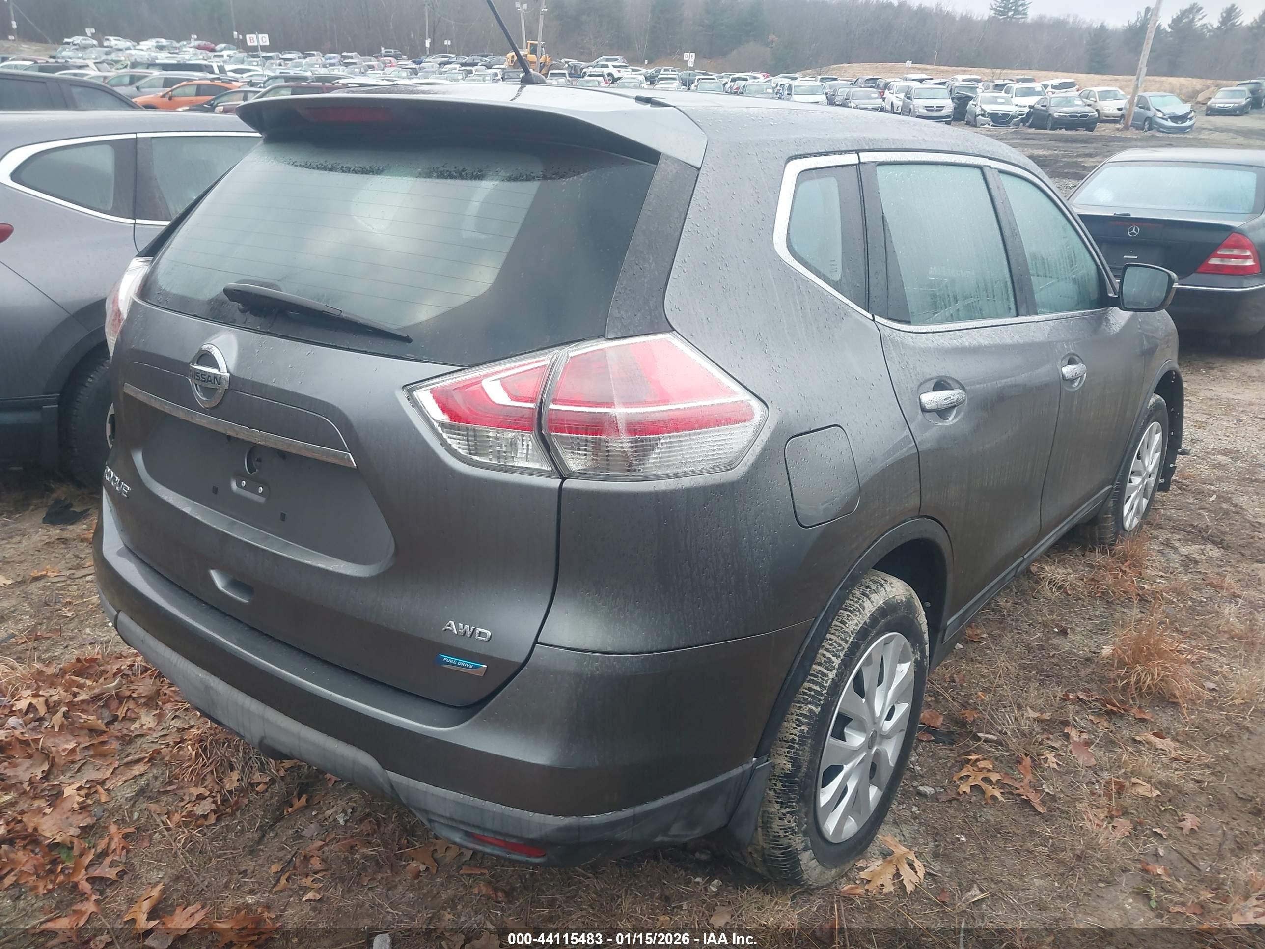 NISSAN ROGUE image 4