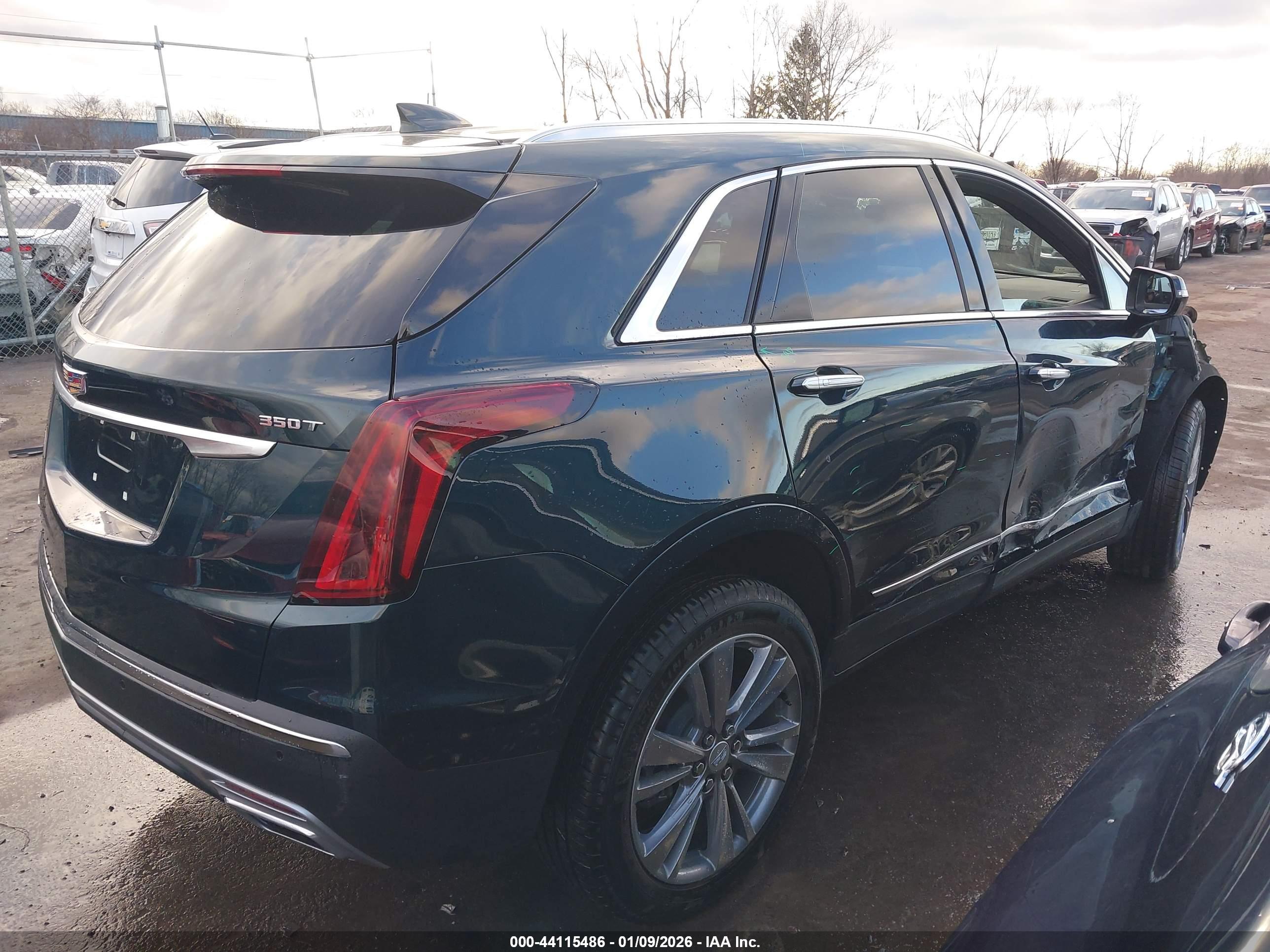 CADILLAC XT5 image 4