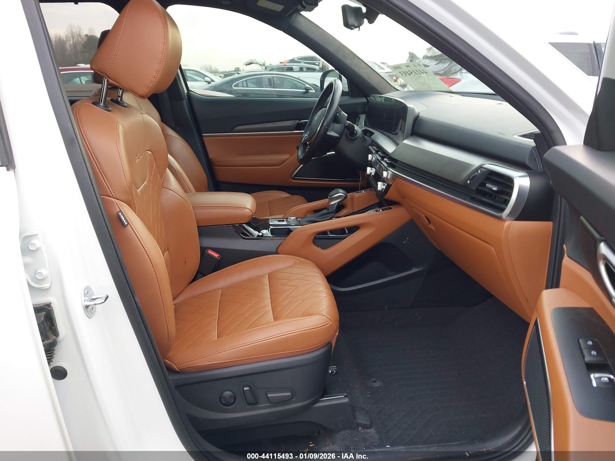 KIA TELLURIDE image 5
