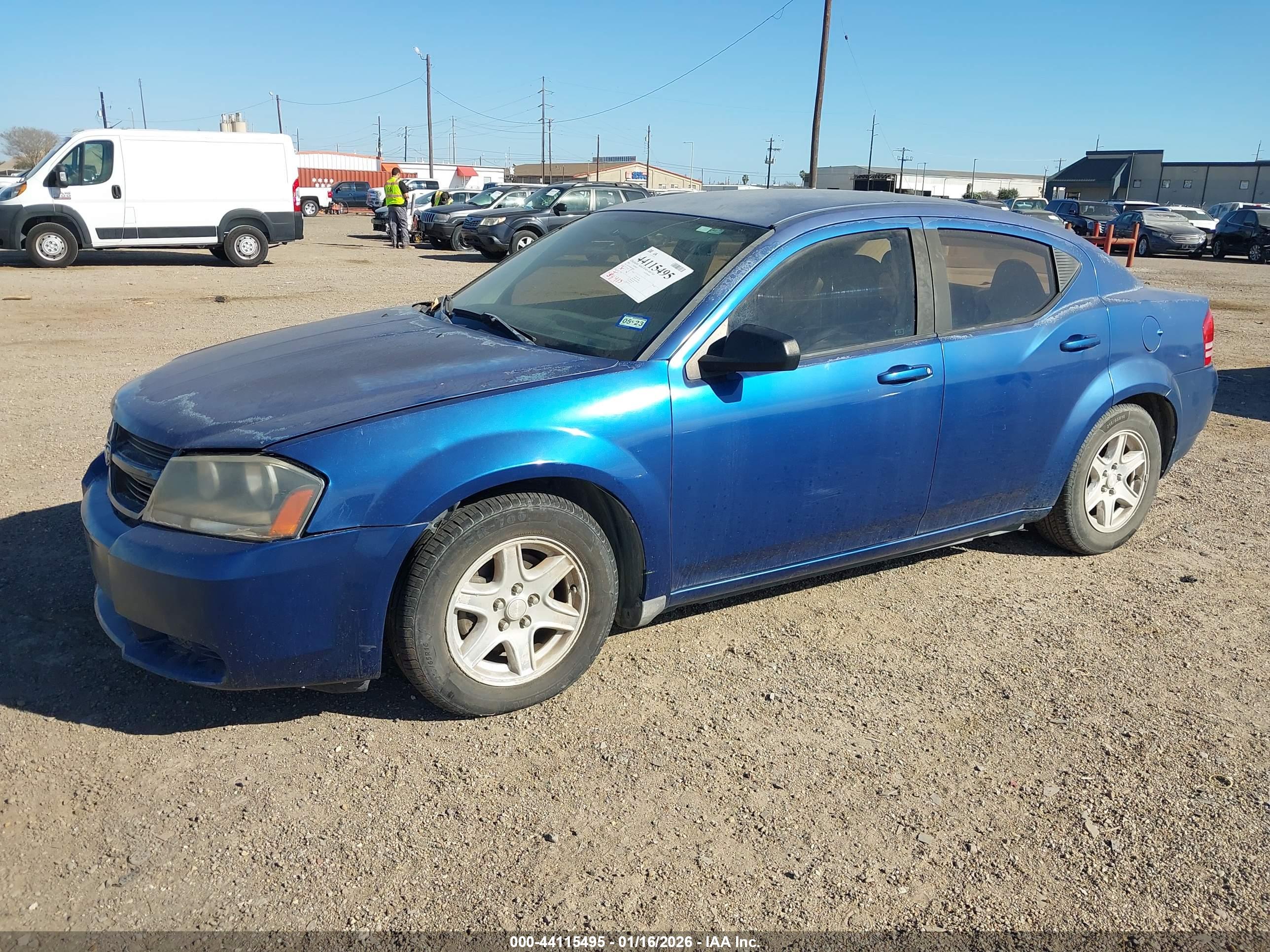 DODGE AVENGER image 2