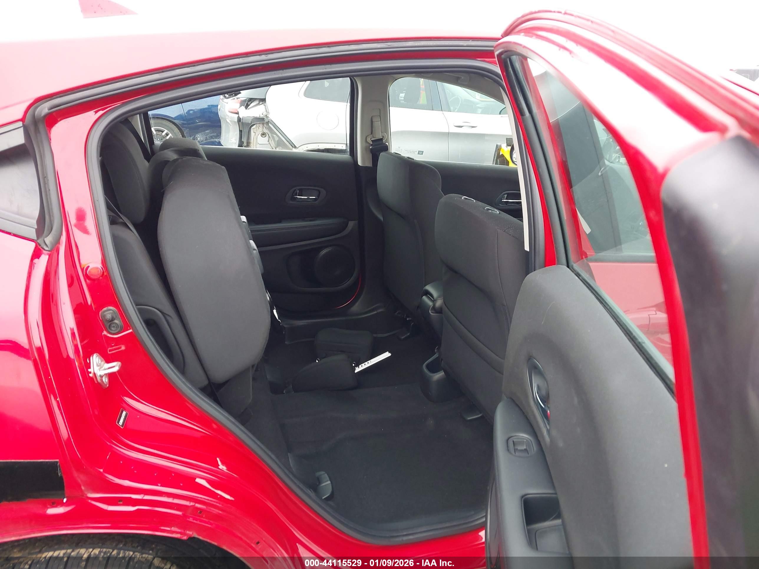 HONDA HR-V image 8