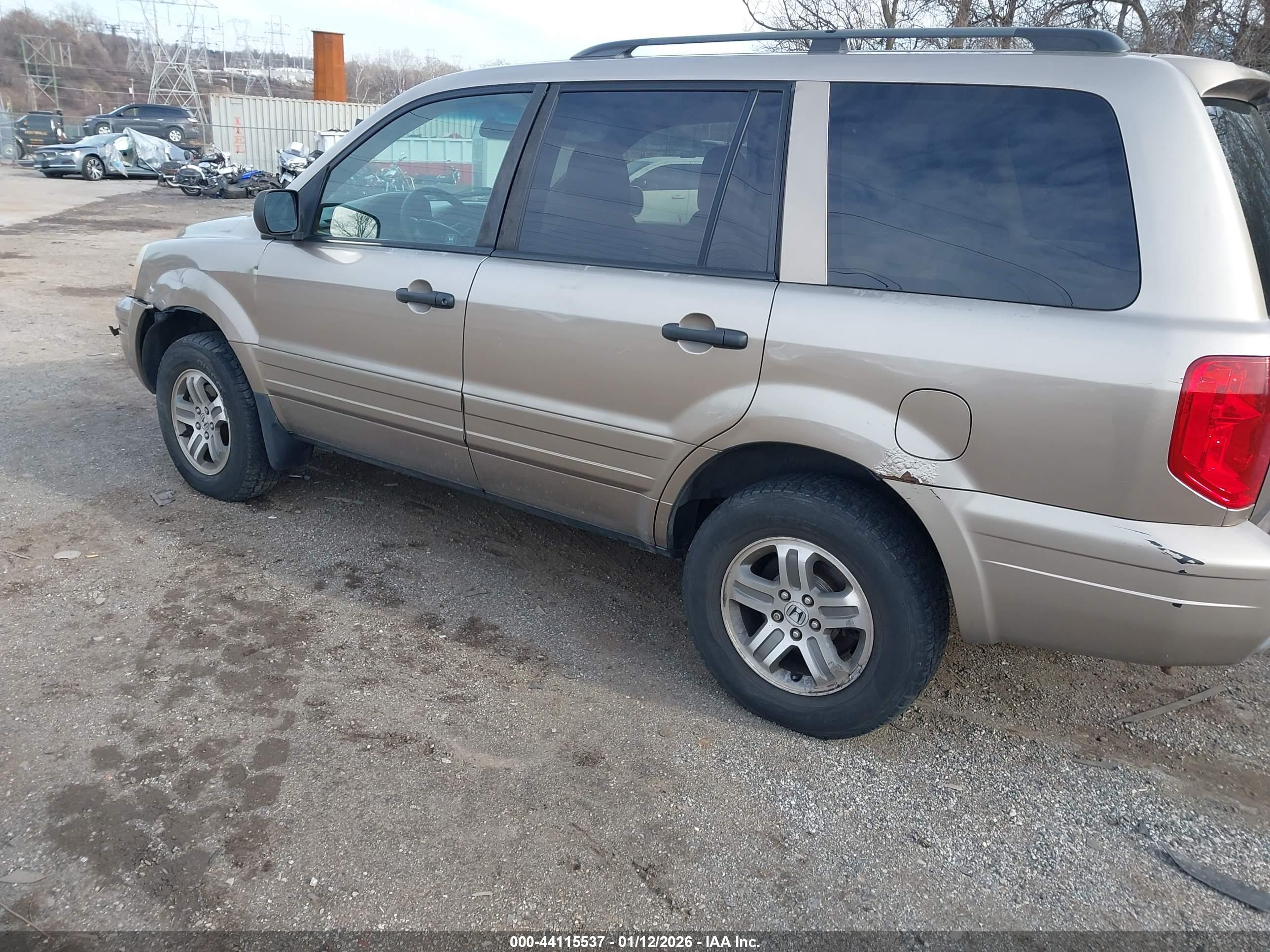 HONDA PILOT image 3