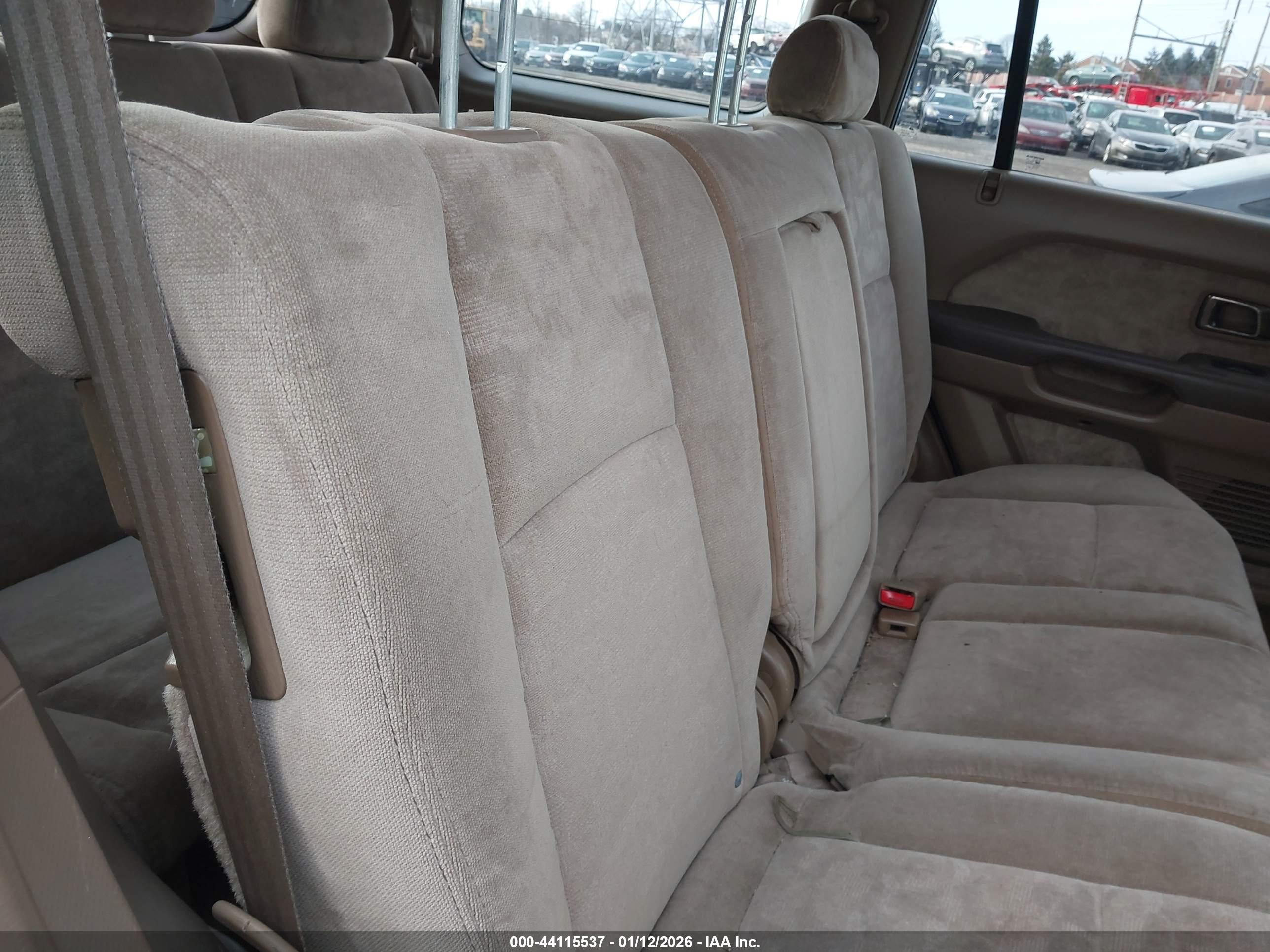 HONDA PILOT image 8