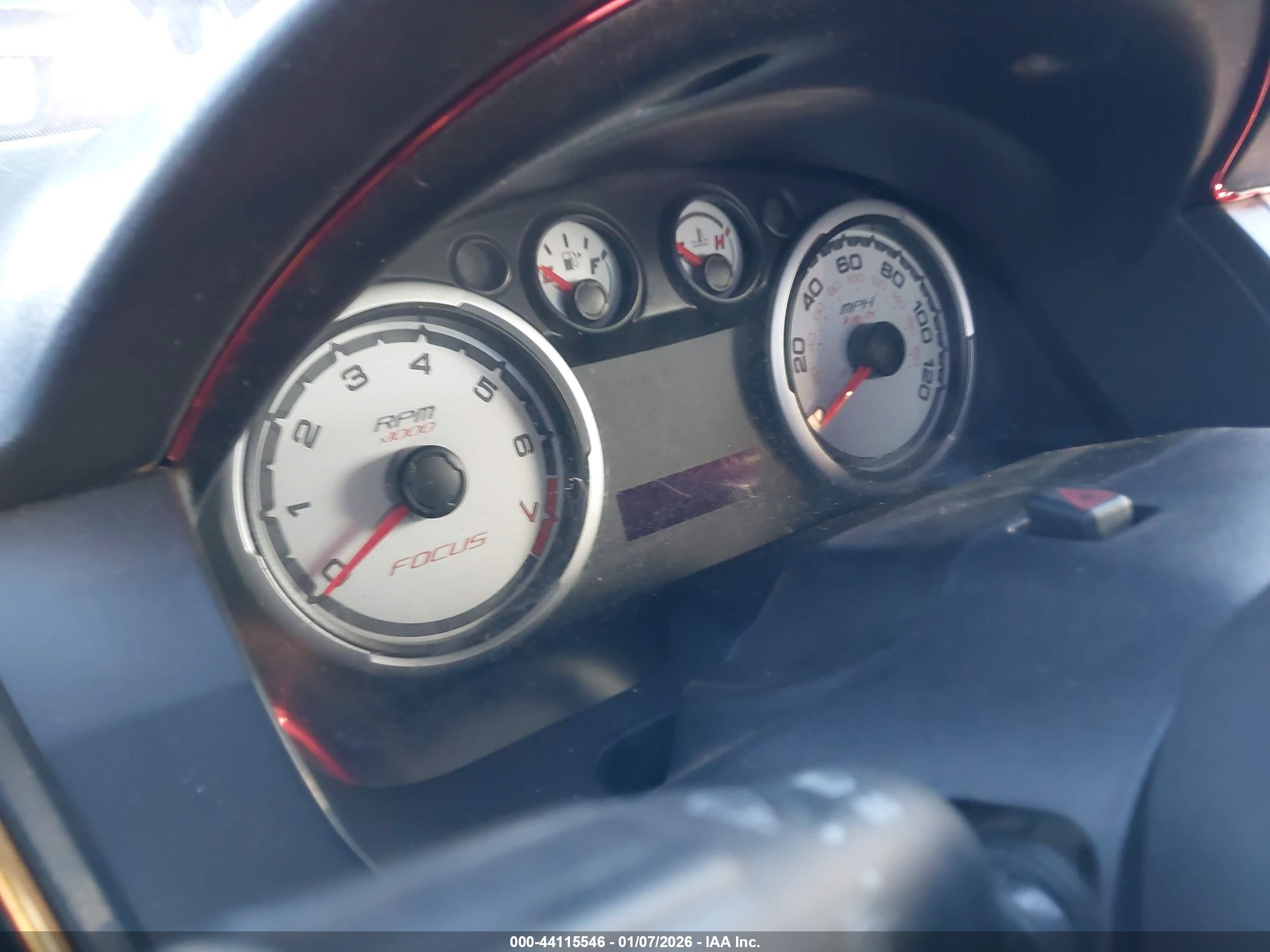 FORD FOCUS image 7