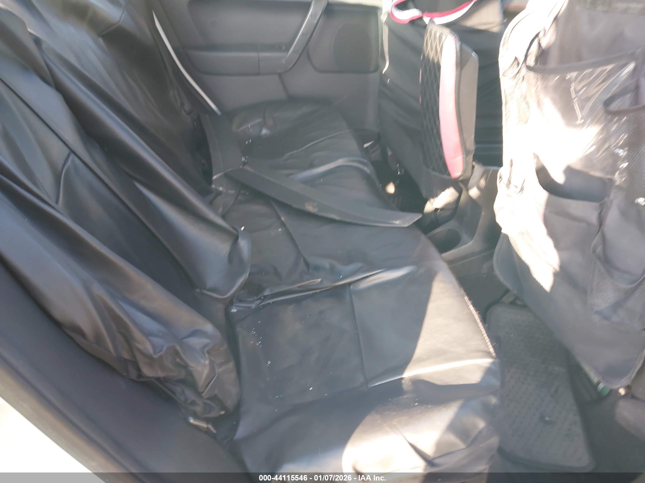 FORD FOCUS image 8