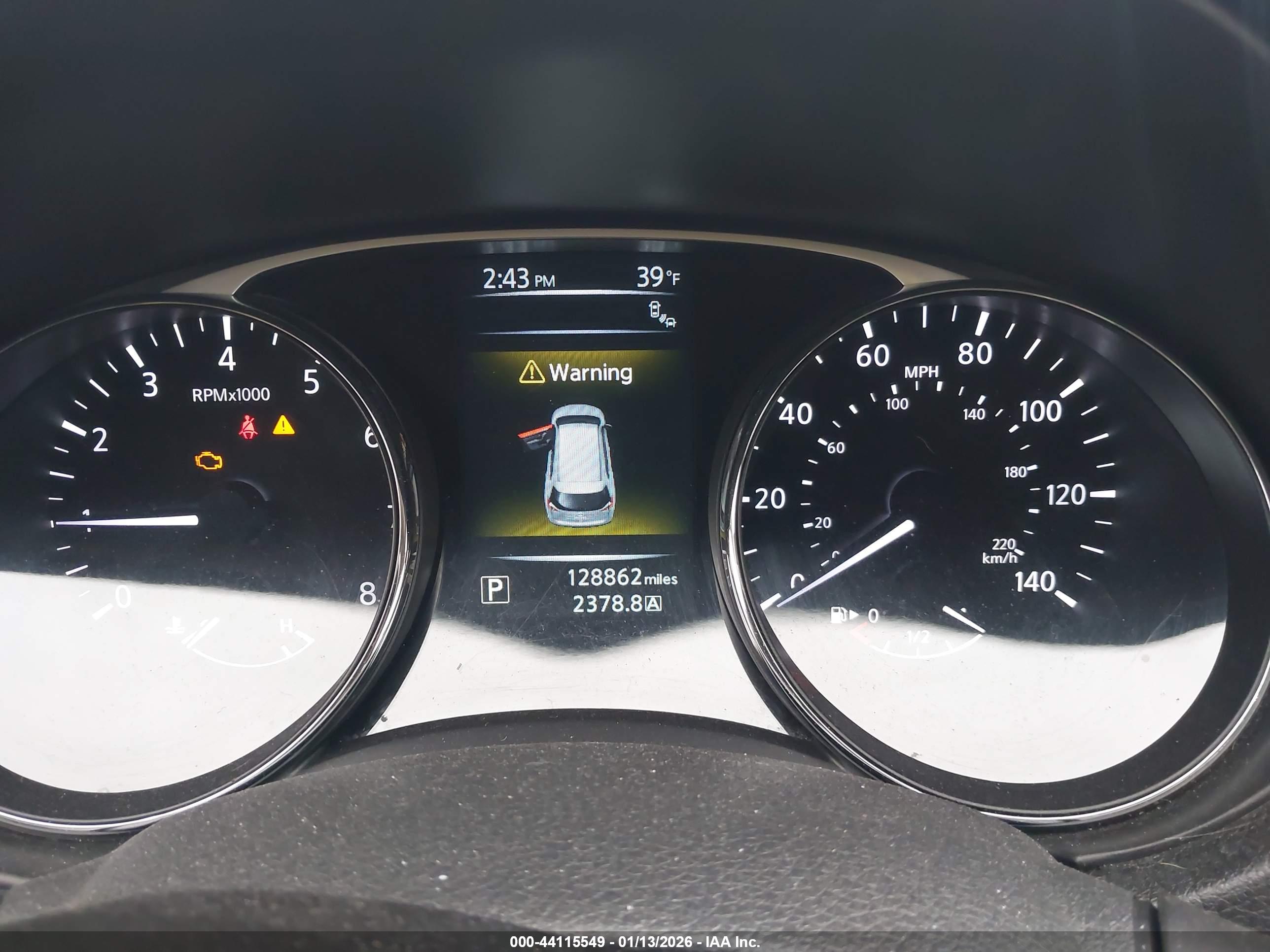 NISSAN ROGUE image 7
