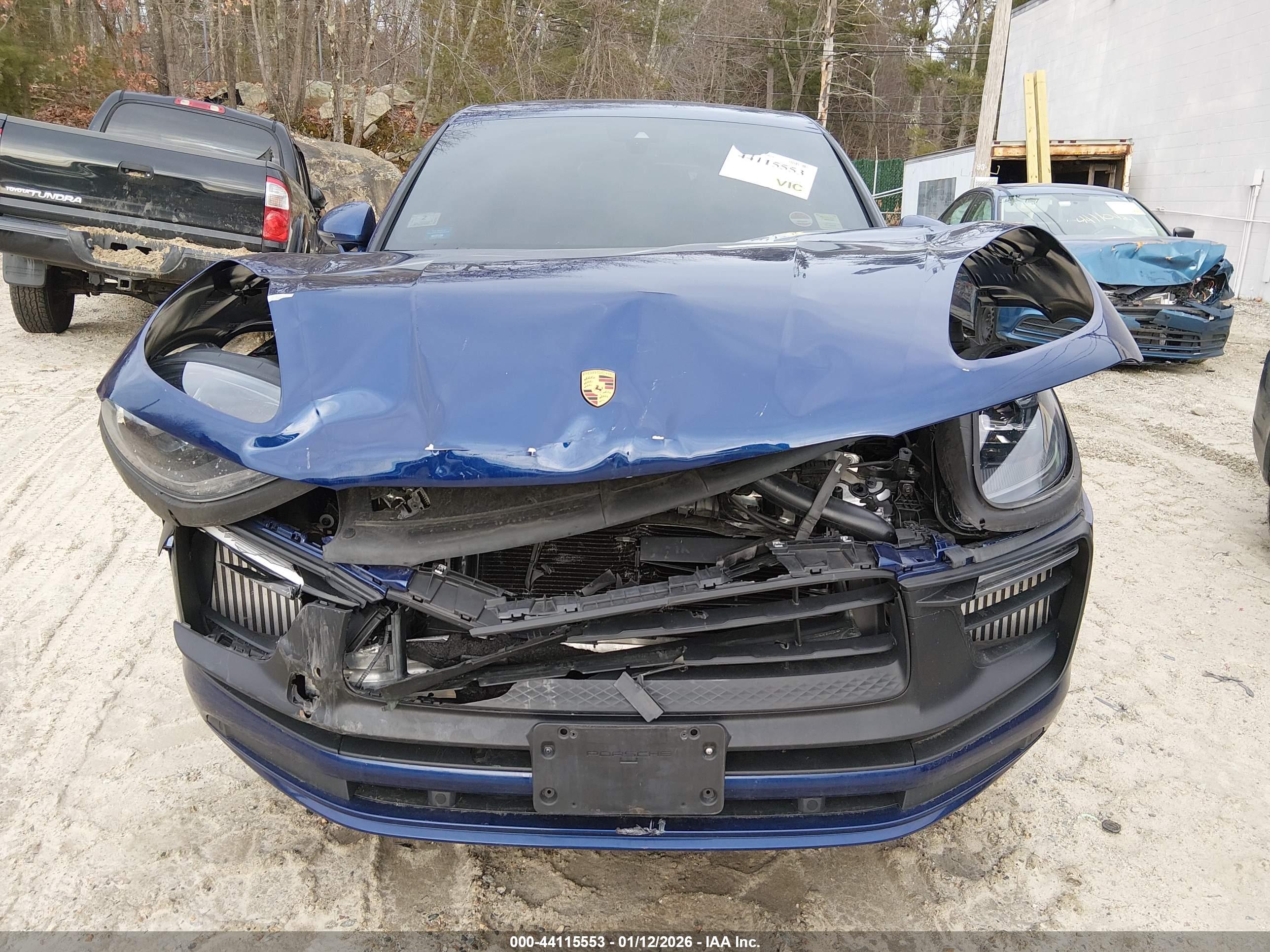 PORSCHE MACAN image 6