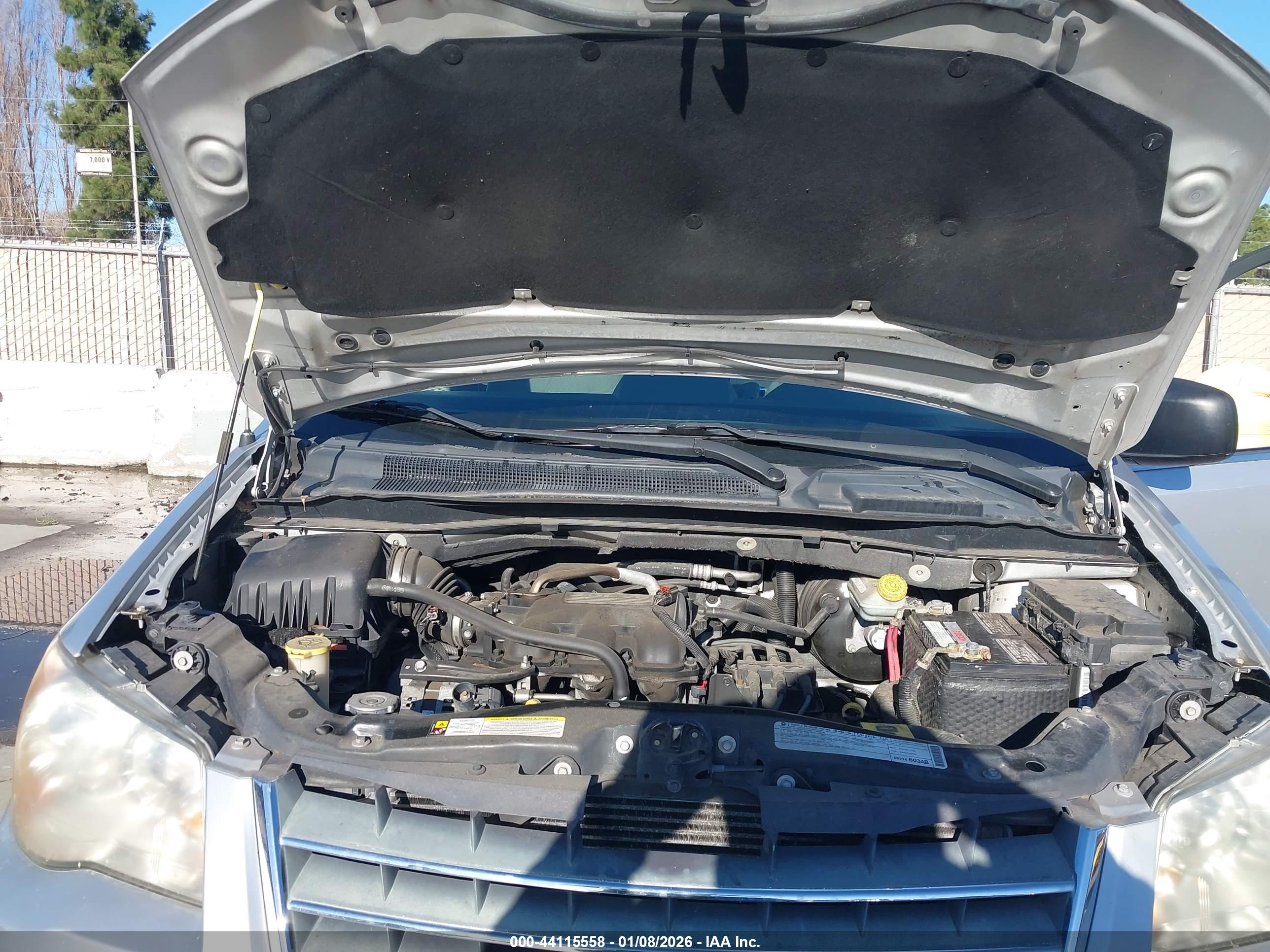 CHRYSLER TOWN image 10