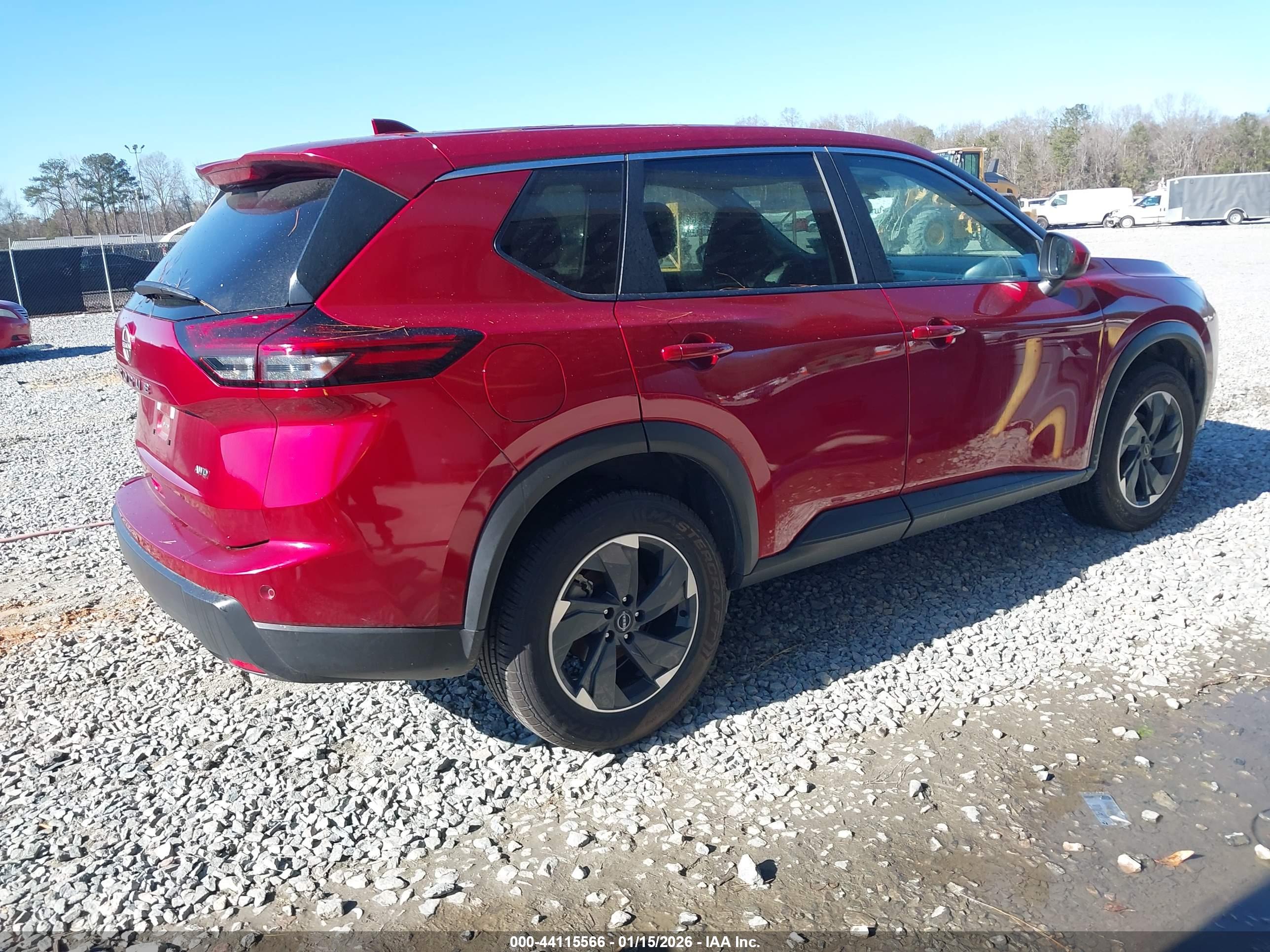 NISSAN ROGUE image 4