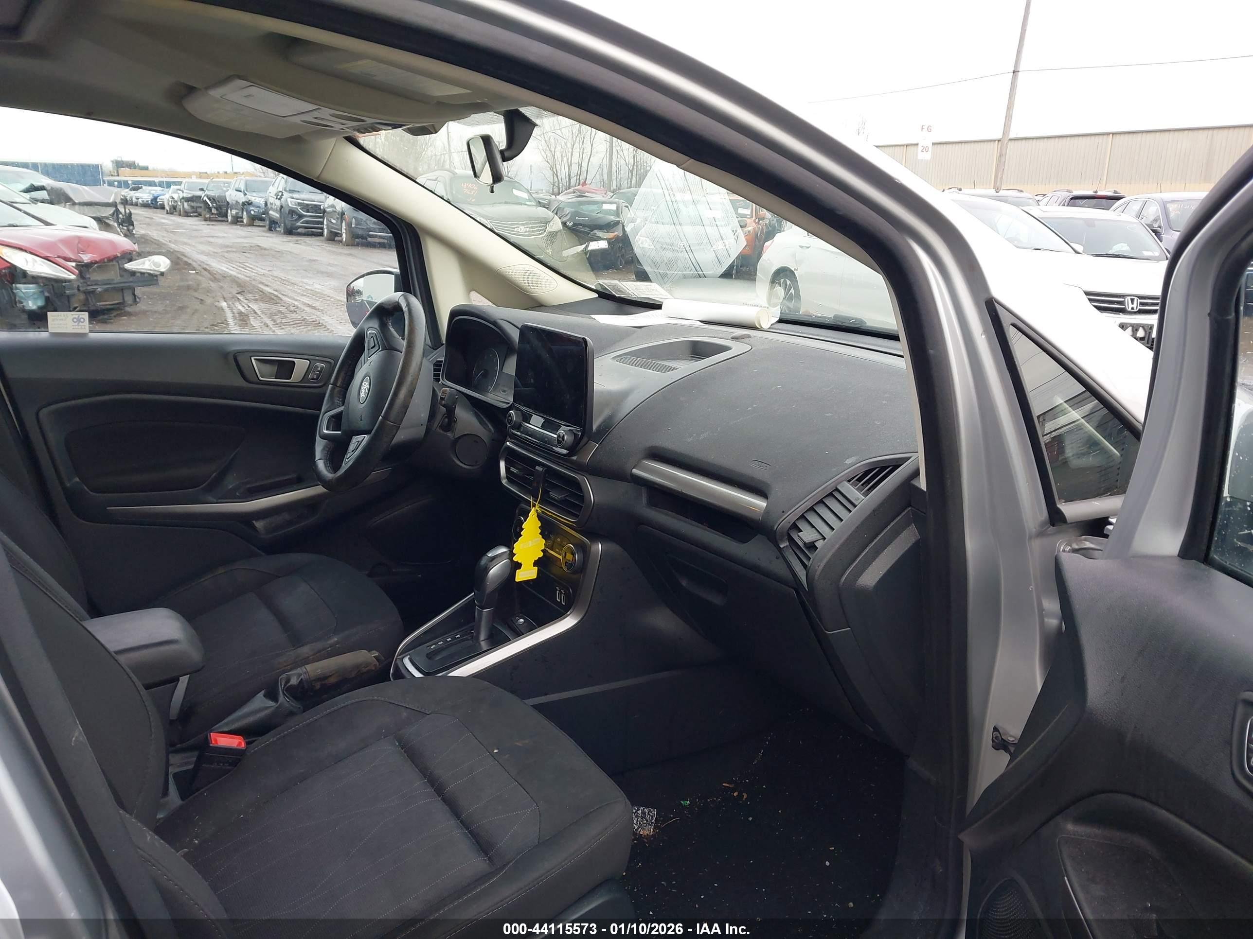 FORD ECOSPORT image 5