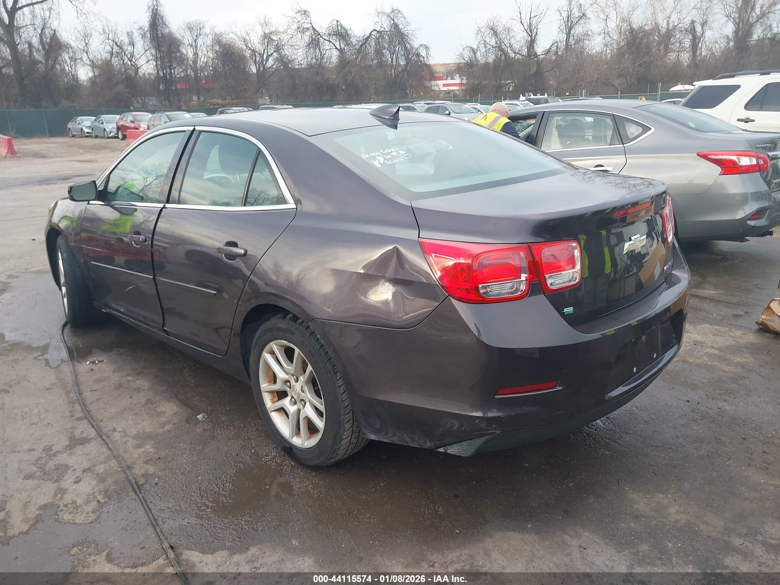 CHEVROLET MALIBU image 3