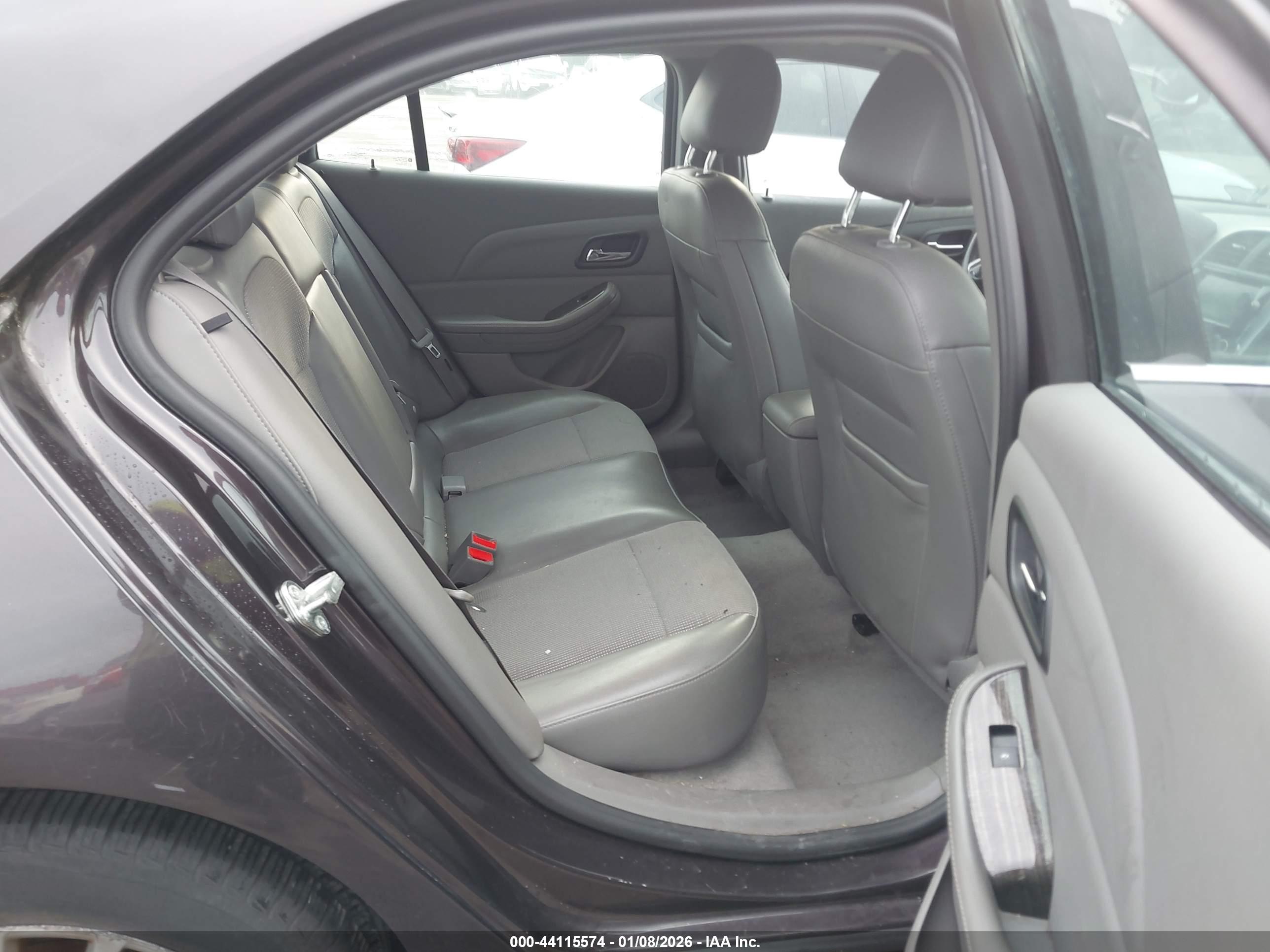CHEVROLET MALIBU image 8