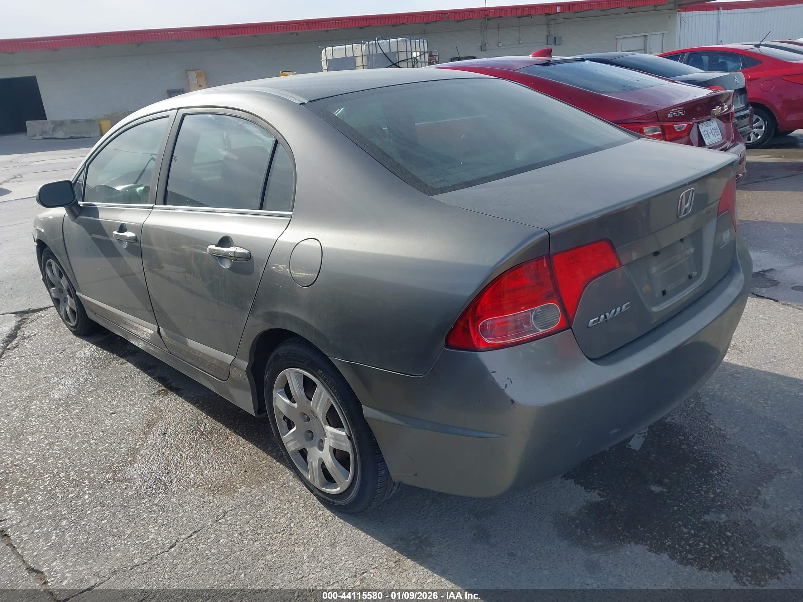 HONDA CIVIC image 3