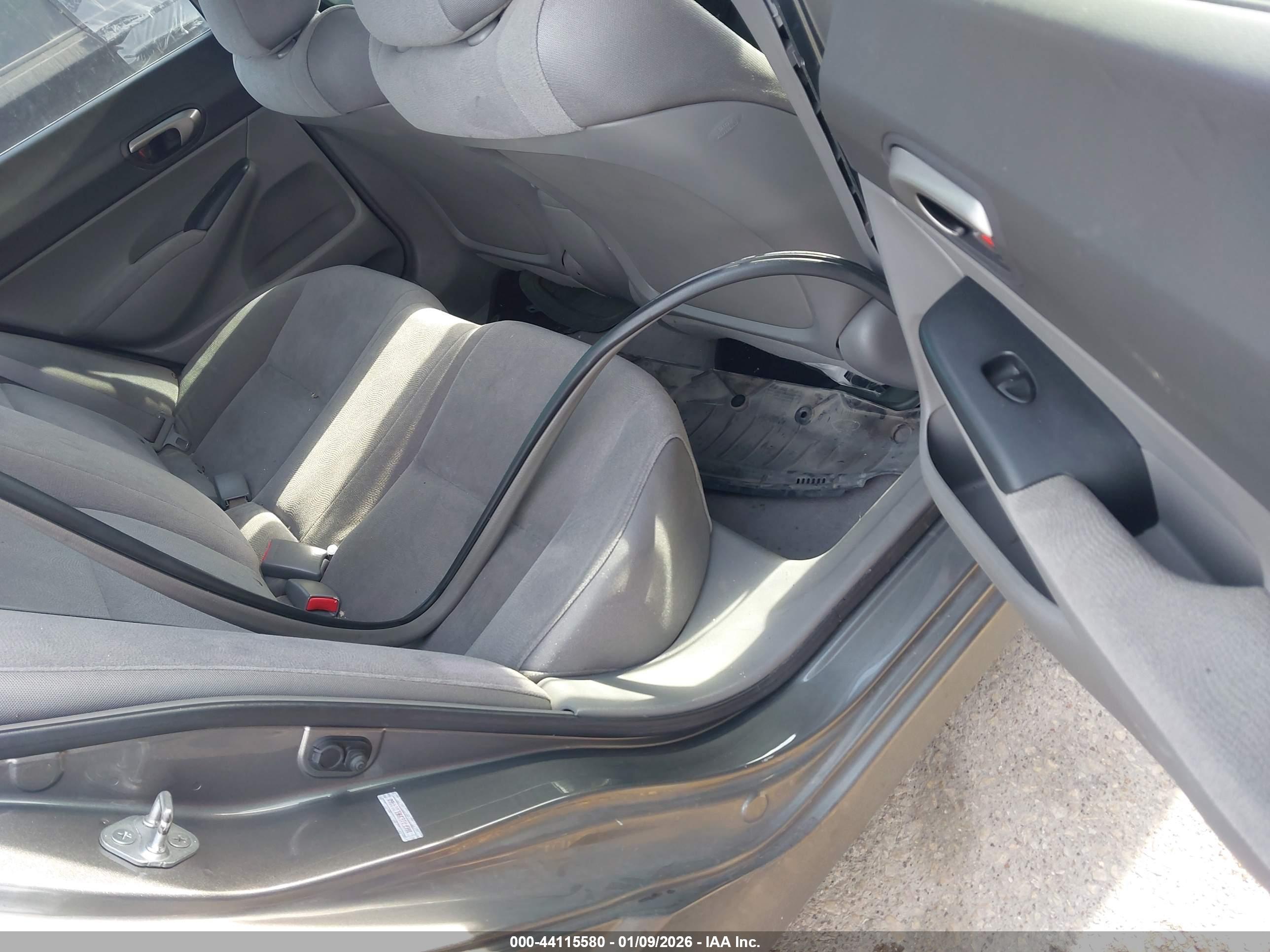 HONDA CIVIC image 8