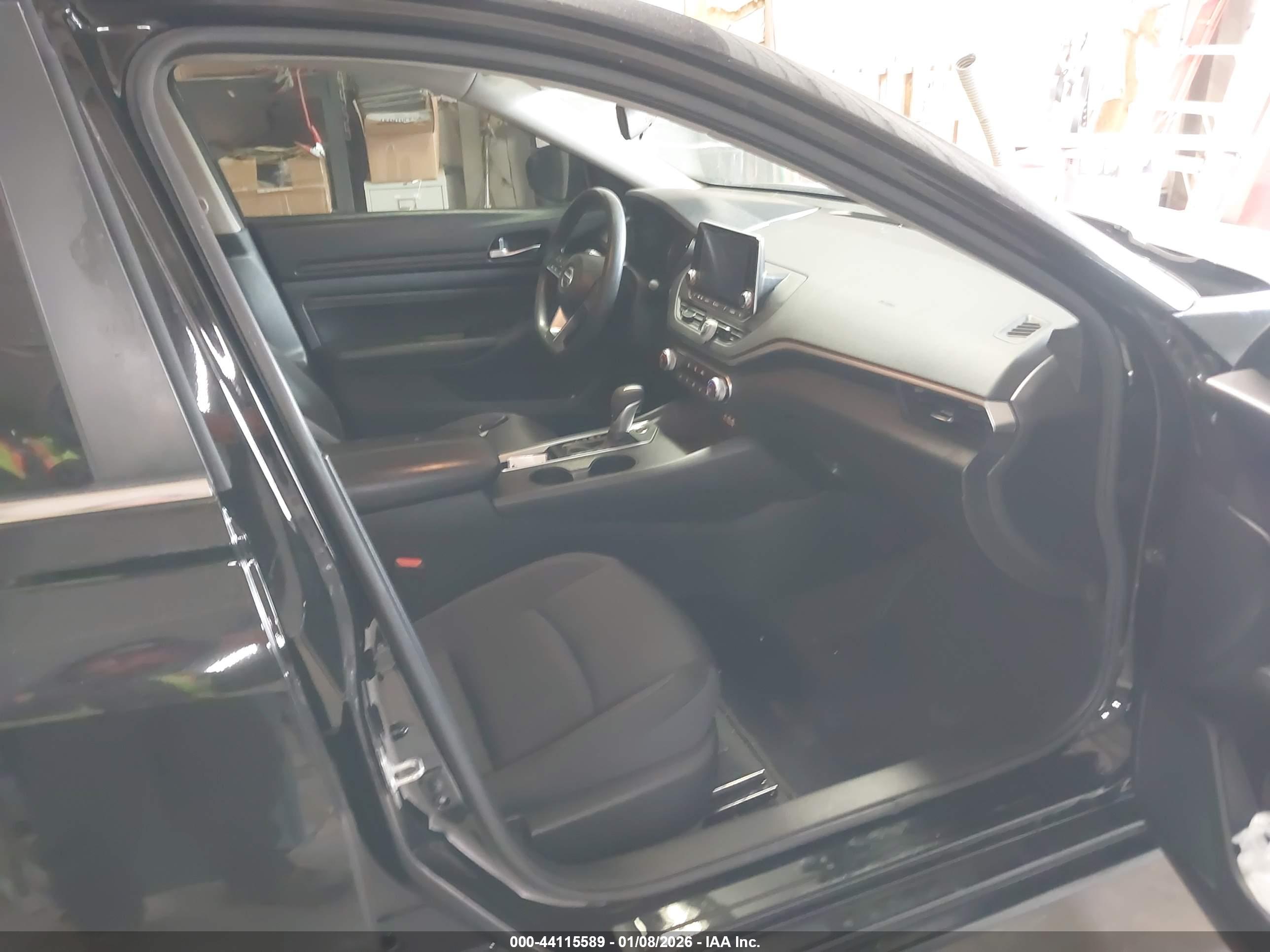 NISSAN ALTIMA image 5