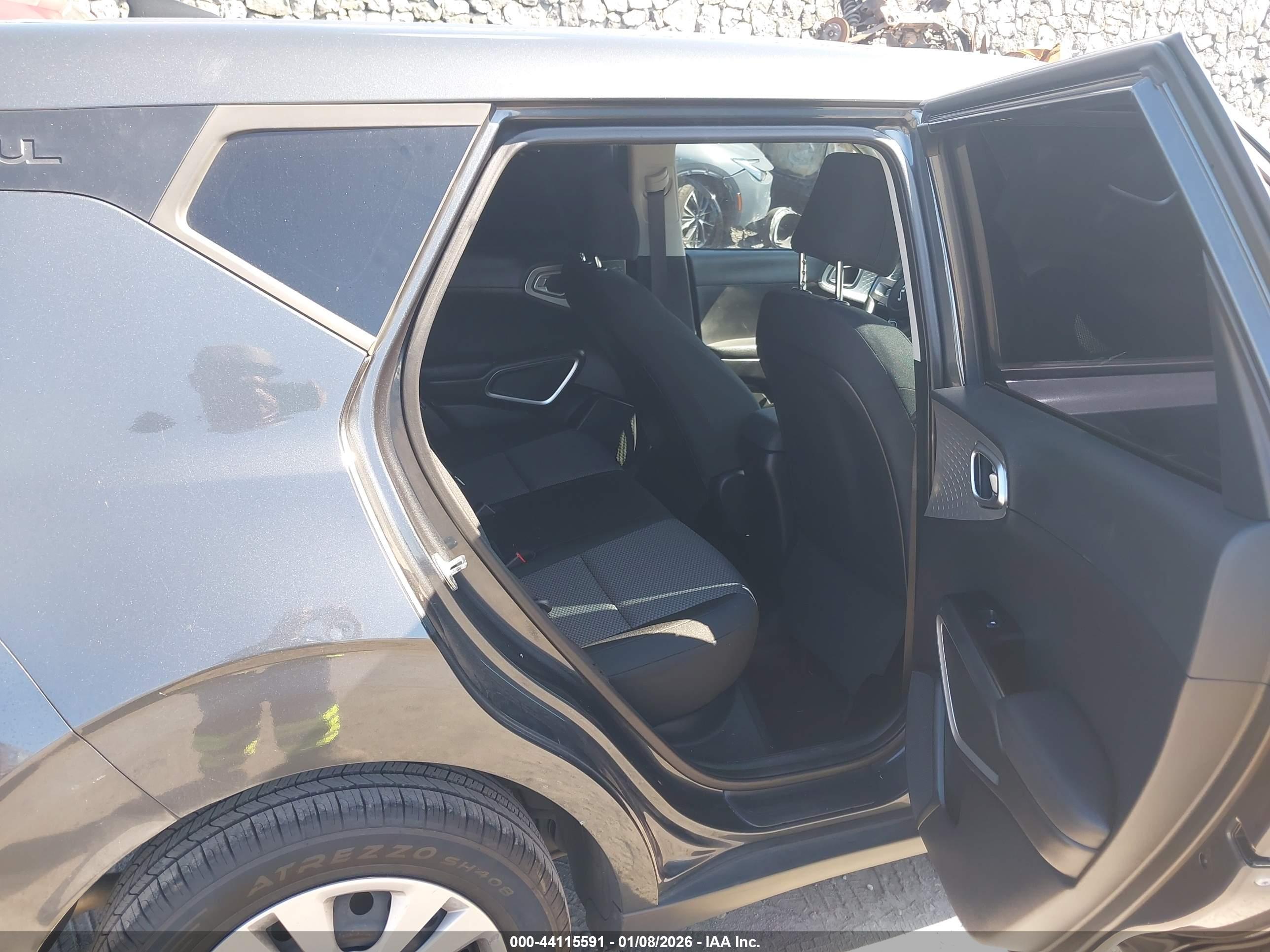 KIA SOUL image 8