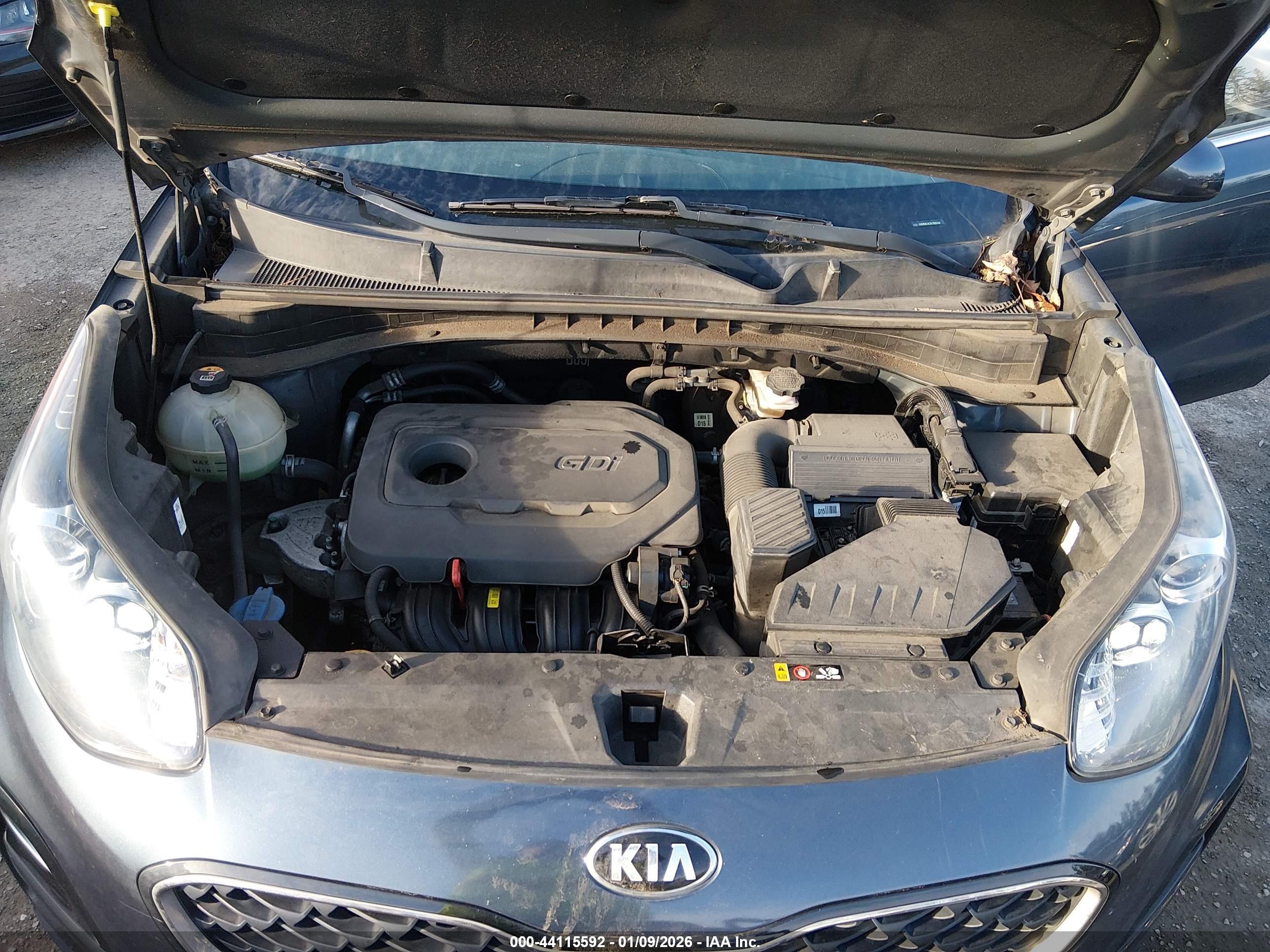KIA SPORTAGE image 10