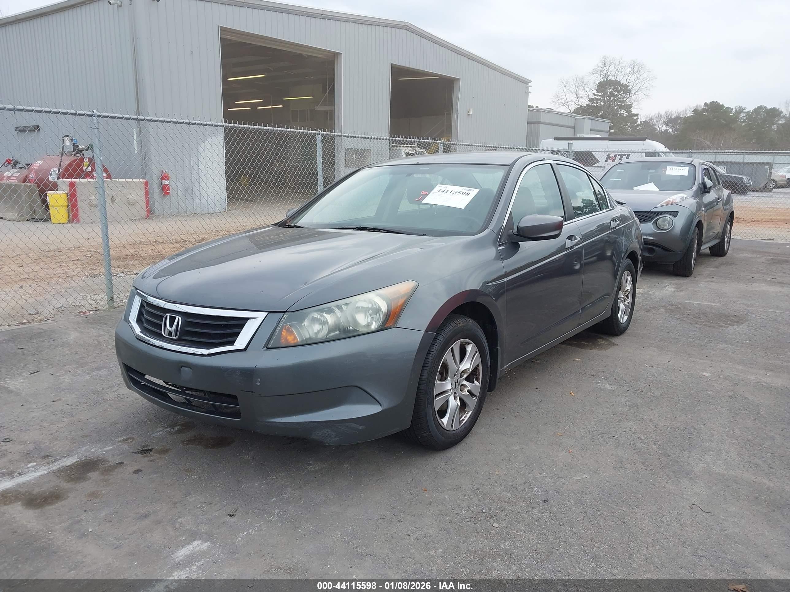 HONDA ACCORD image 2