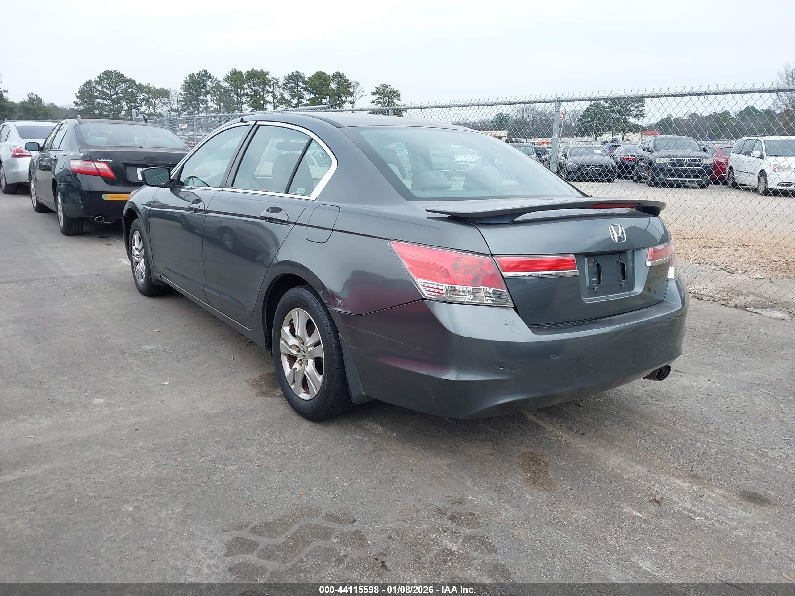 HONDA ACCORD image 3