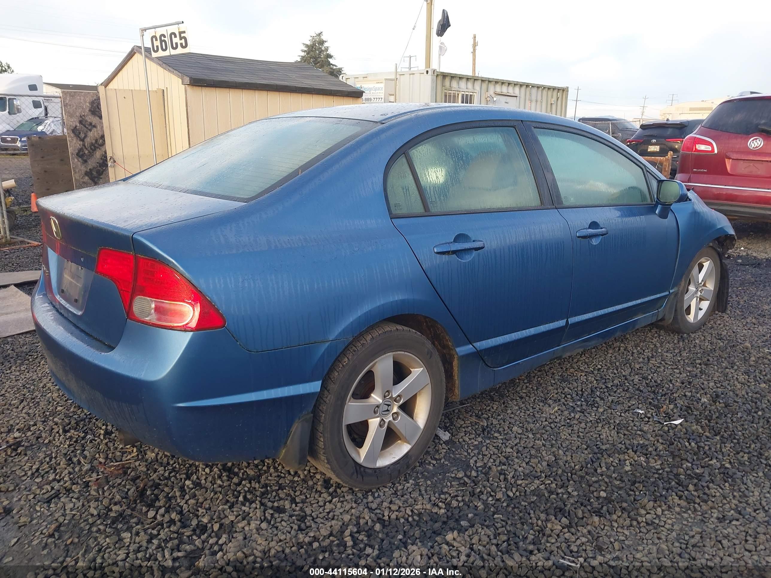 HONDA CIVIC image 4