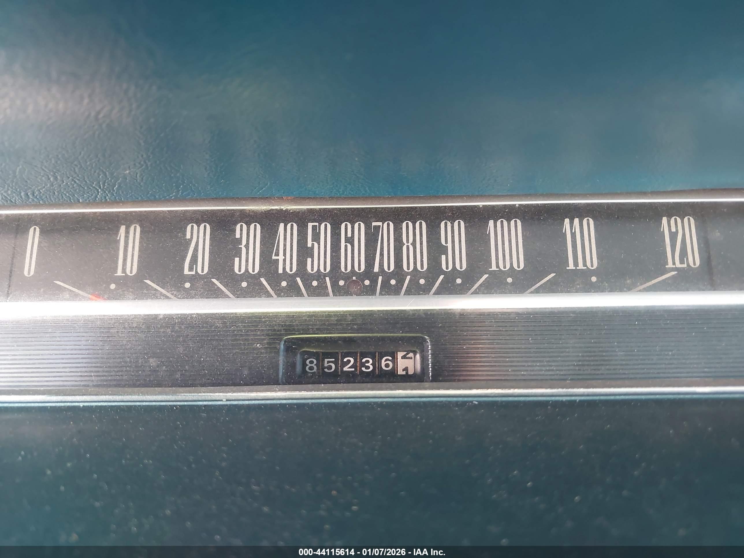 FORD GALAXIE image 7