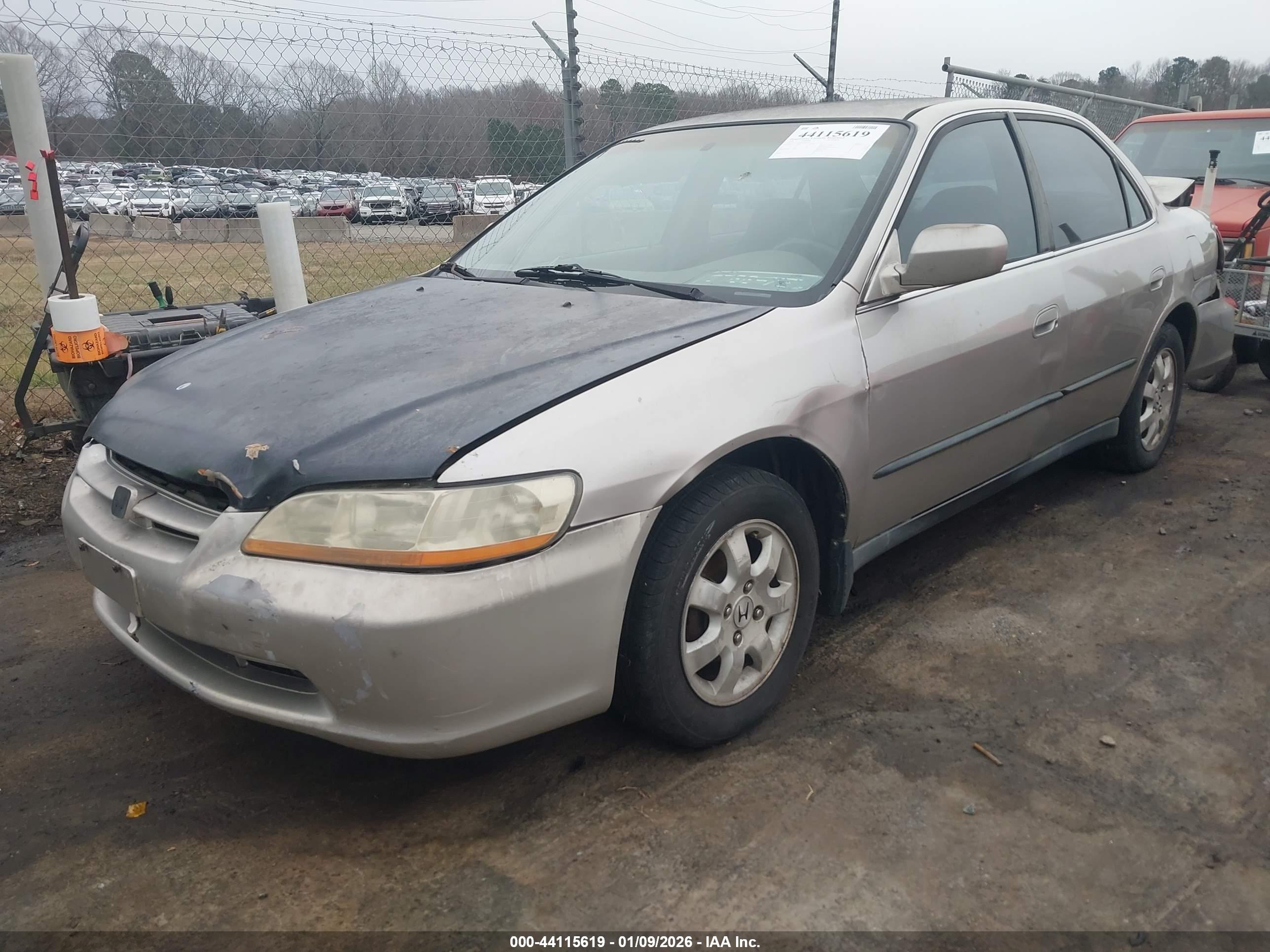 HONDA ACCORD image 2