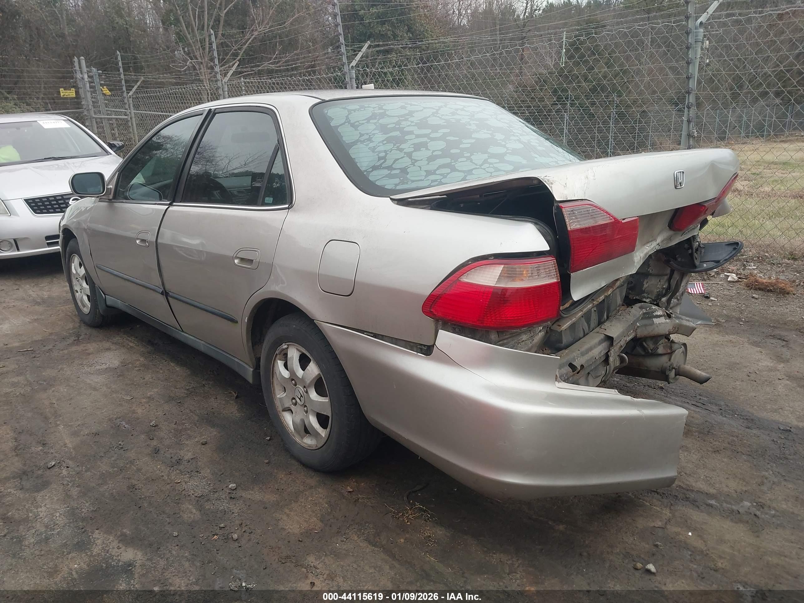 HONDA ACCORD image 3