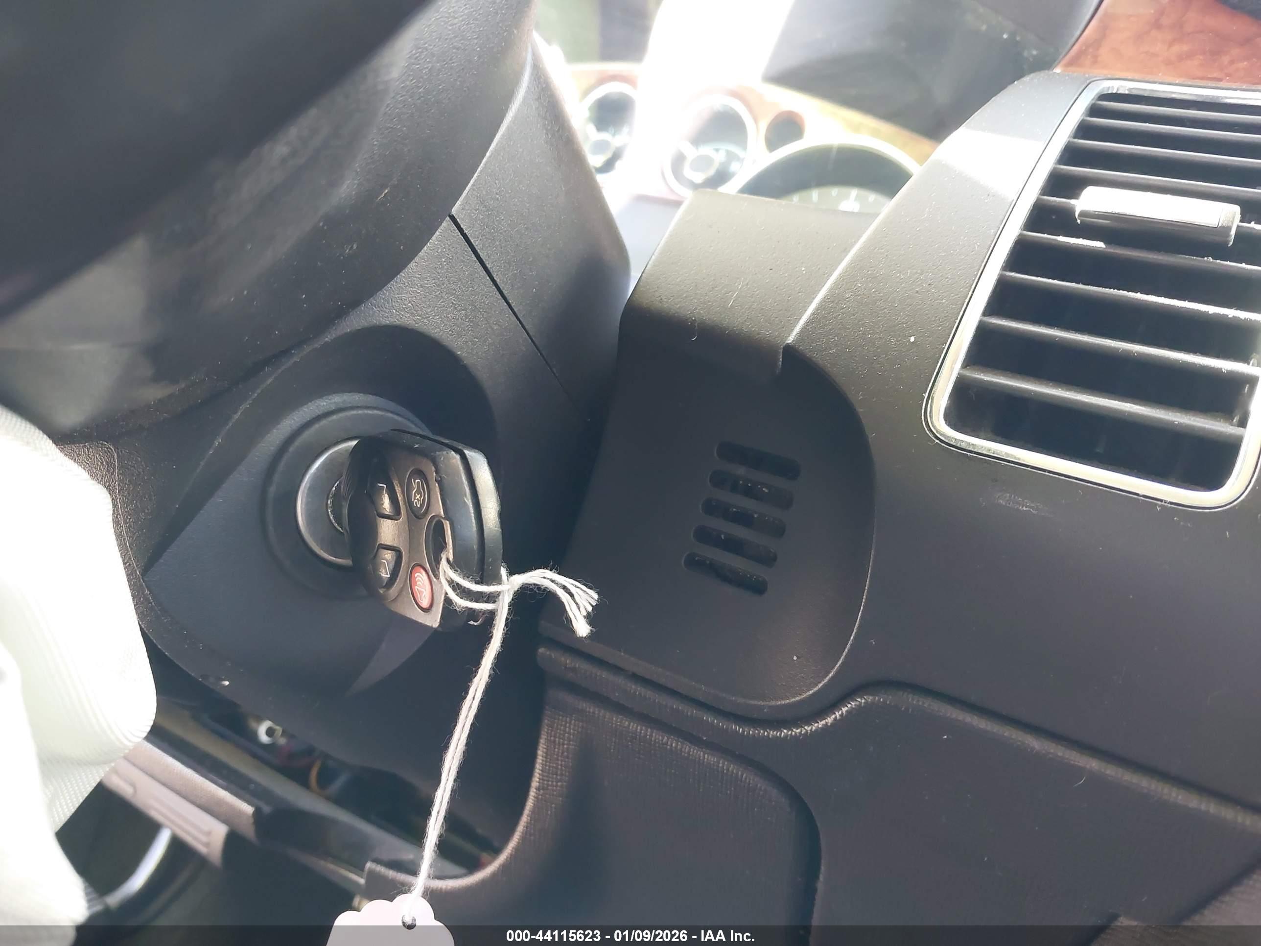 FORD FLEX image 11