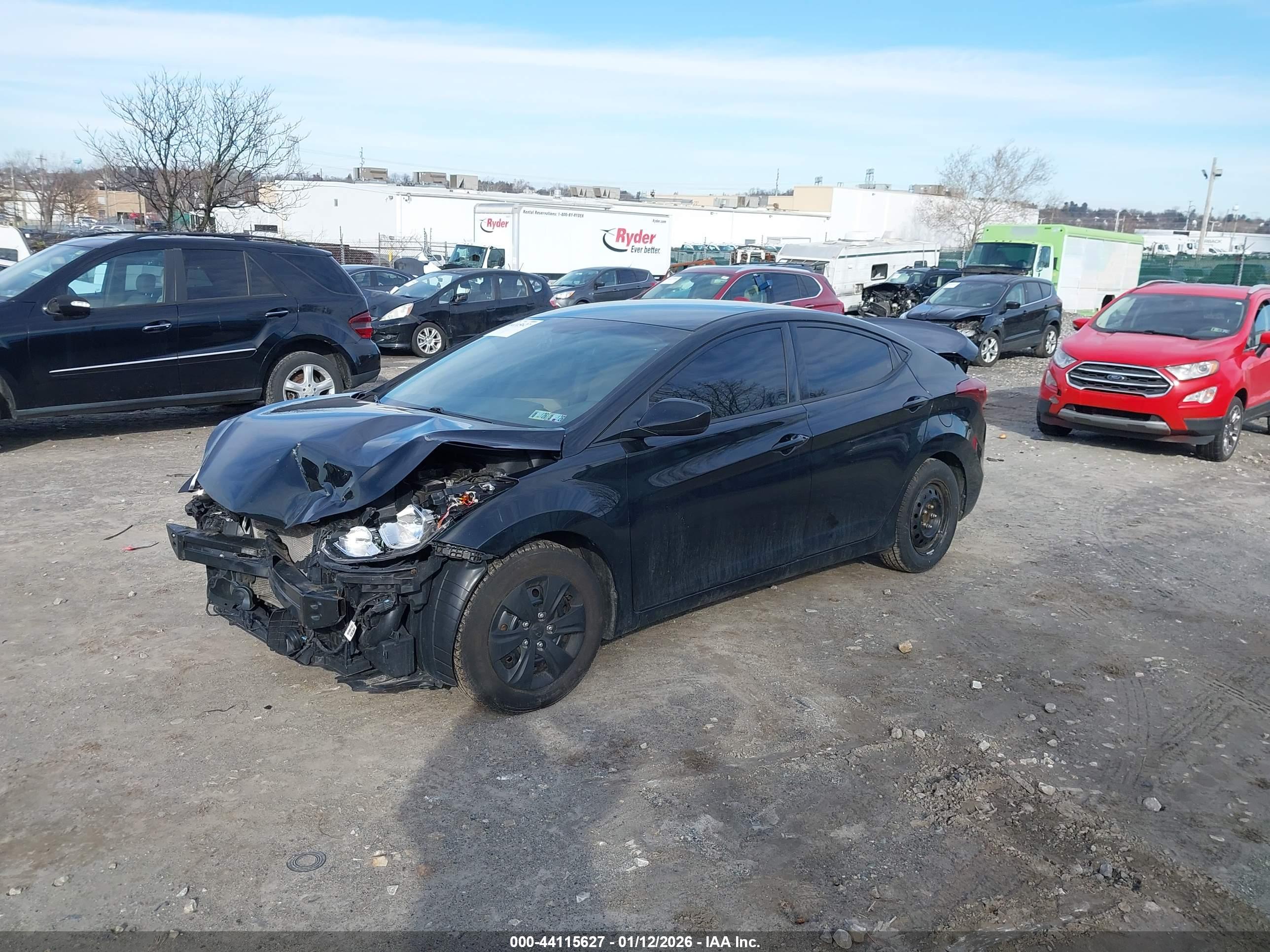 HYUNDAI ELANTRA image 2