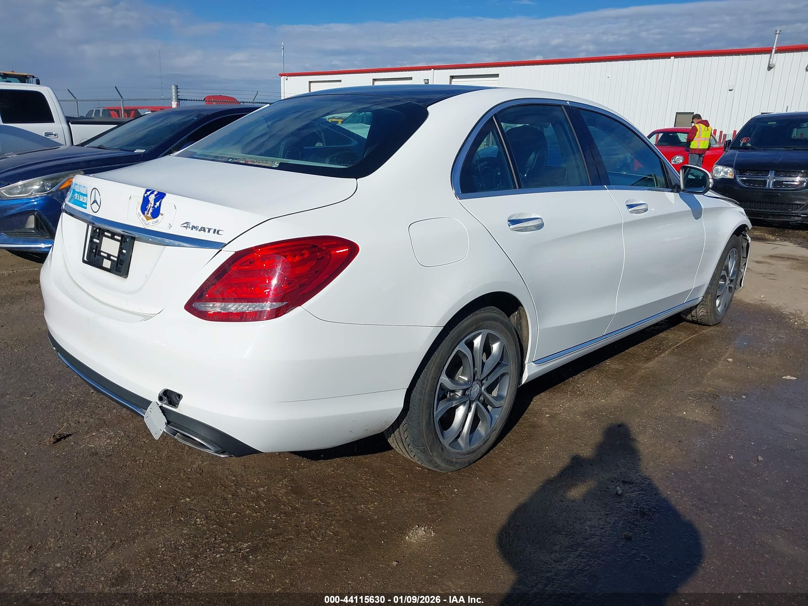 MERCEDES-BENZ C image 4