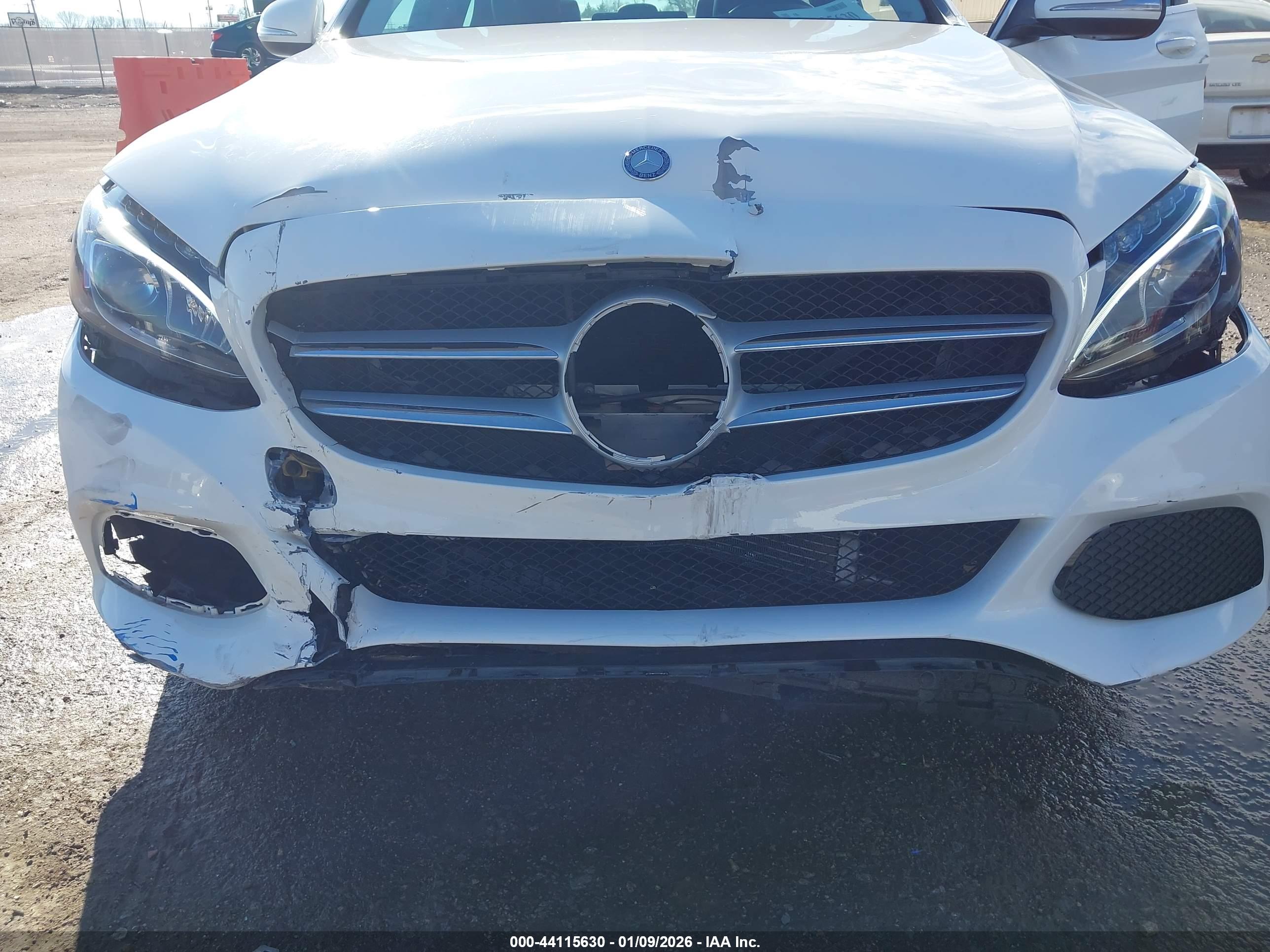 MERCEDES-BENZ C image 6