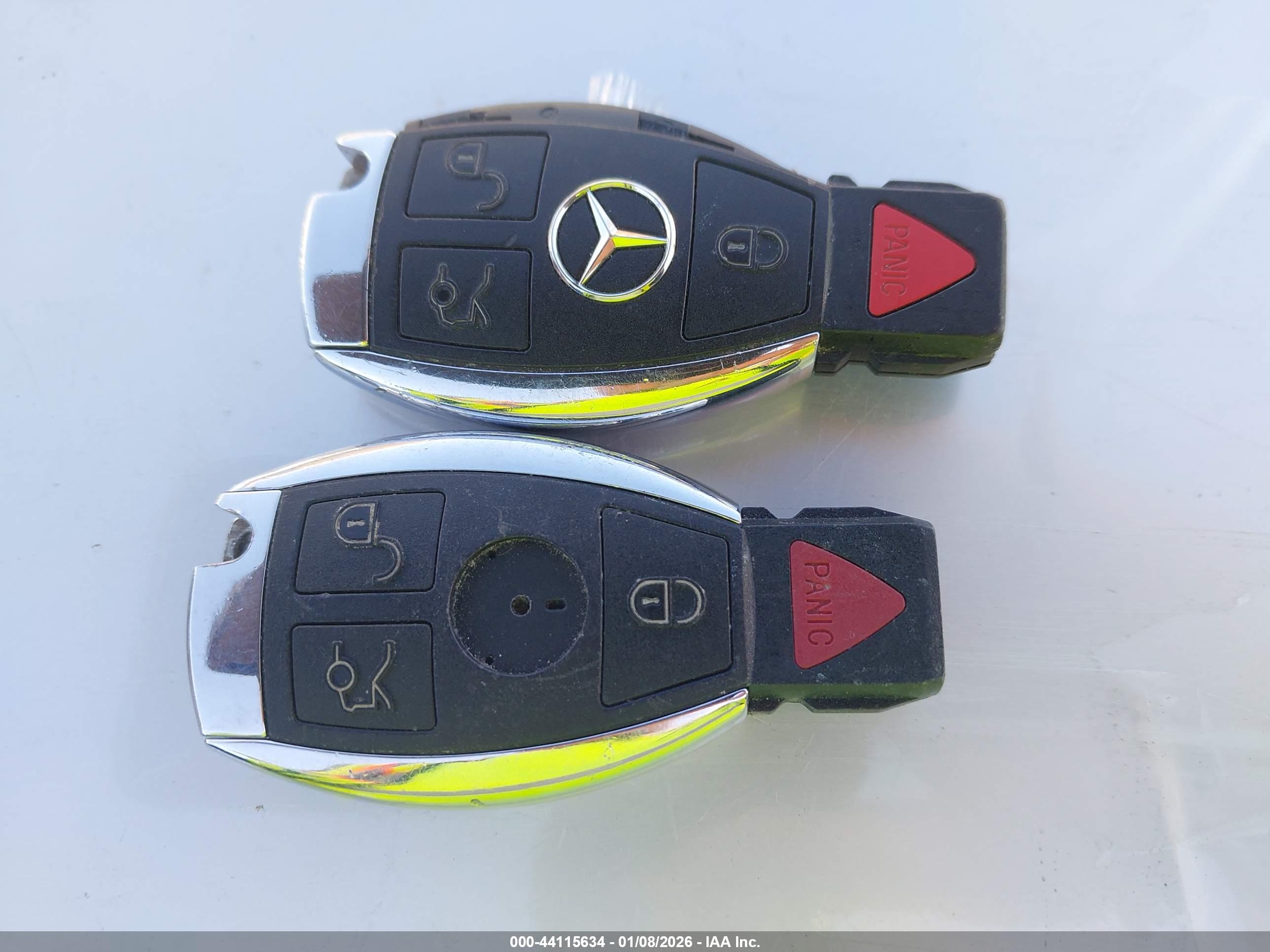 MERCEDES-BENZ E image 11