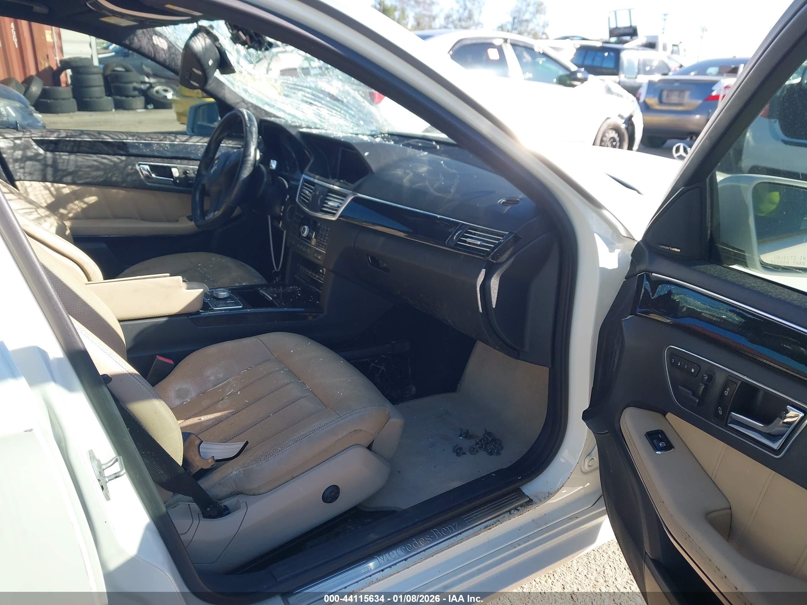 MERCEDES-BENZ E image 5