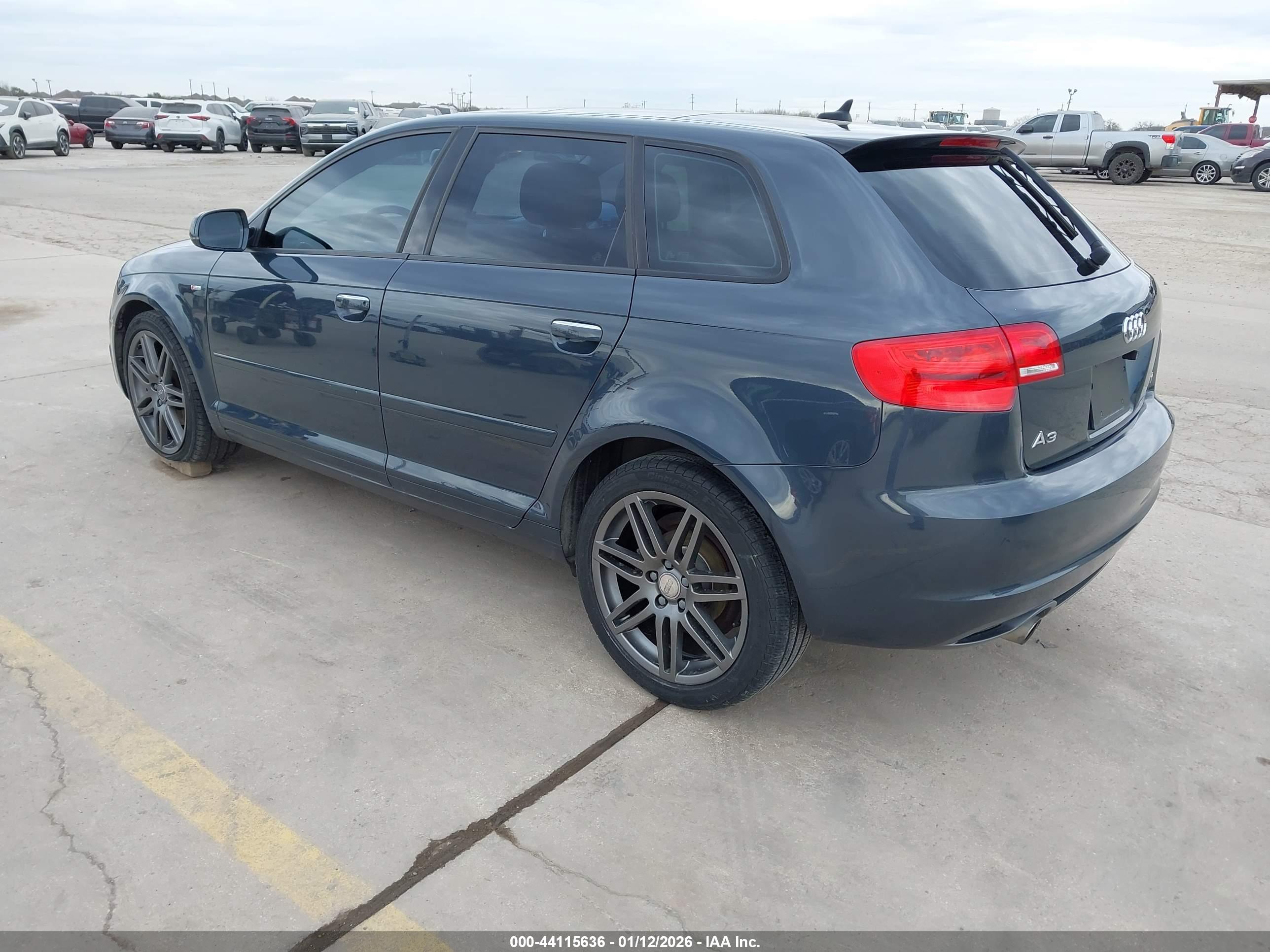 AUDI A3 image 3