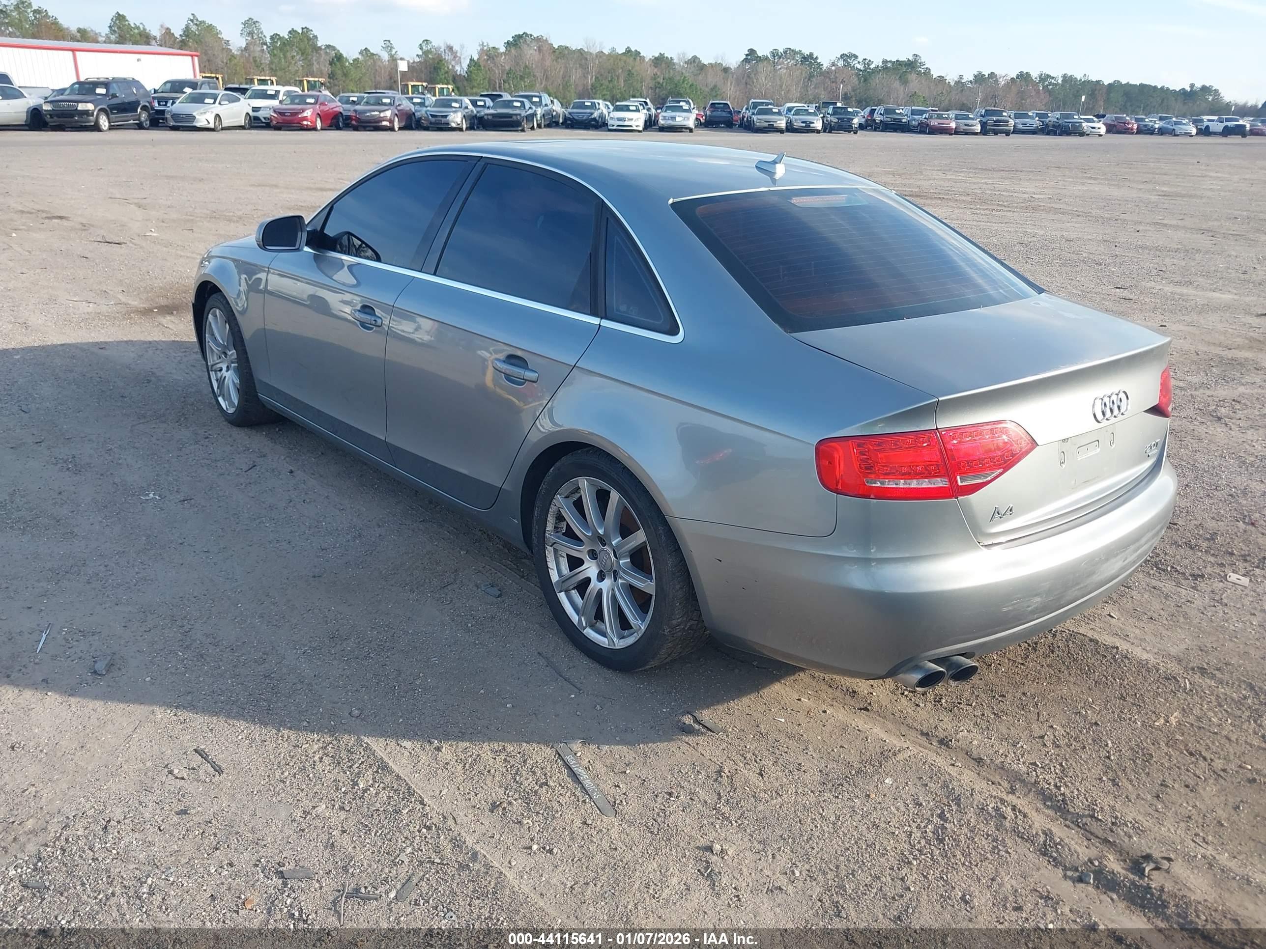 AUDI A4 image 3