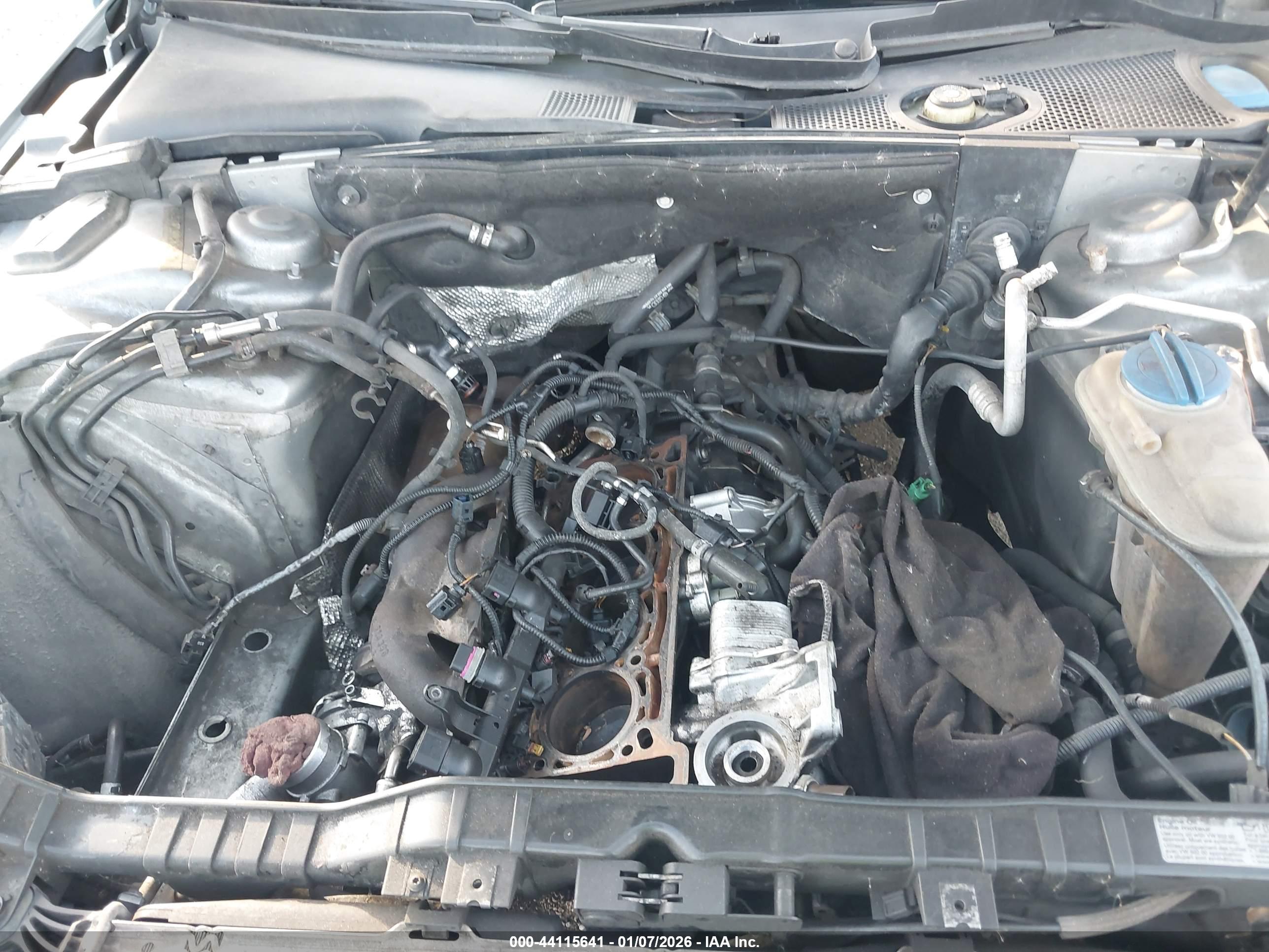 AUDI A4 image 6