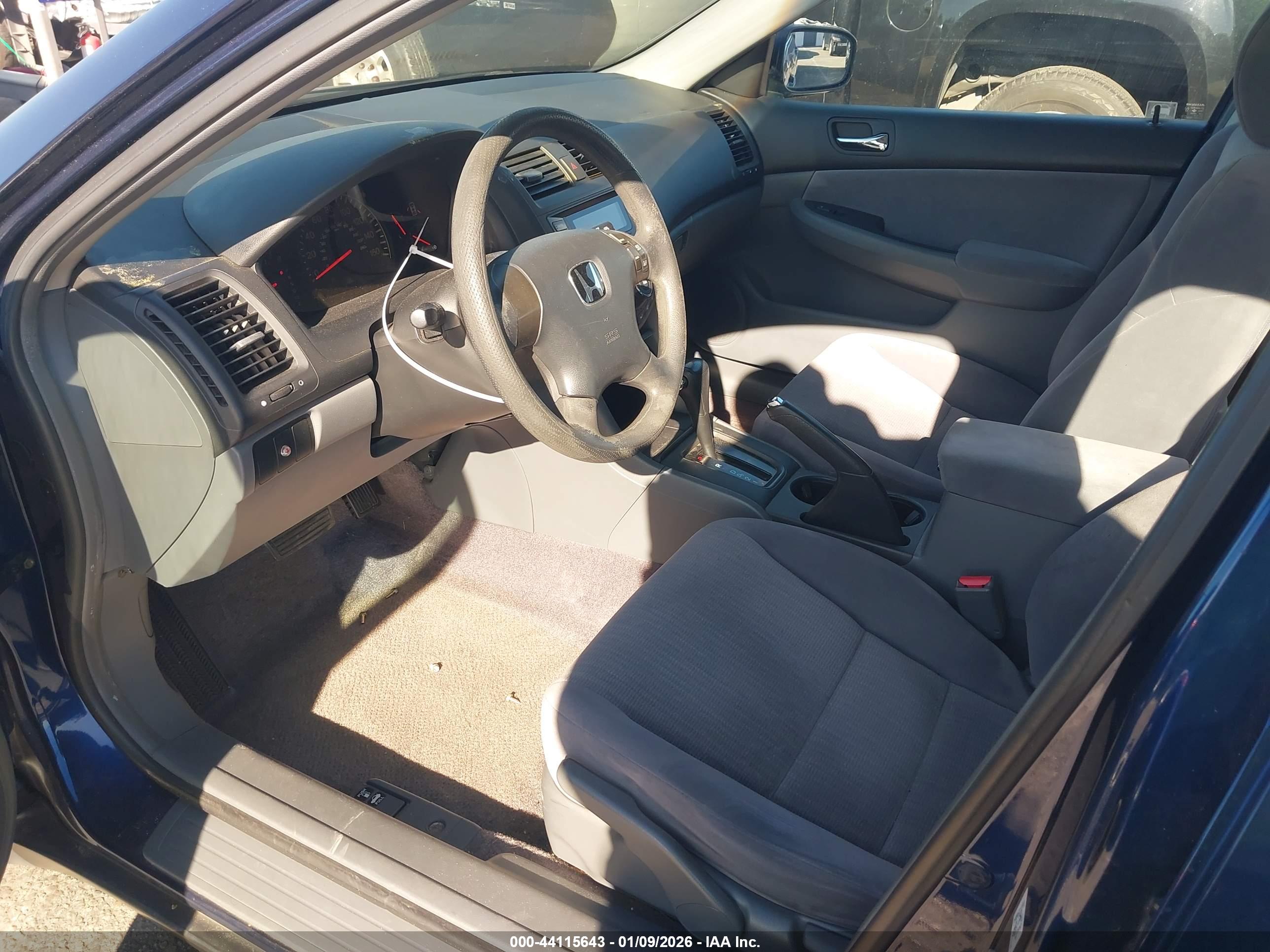 HONDA ACCORD image 5