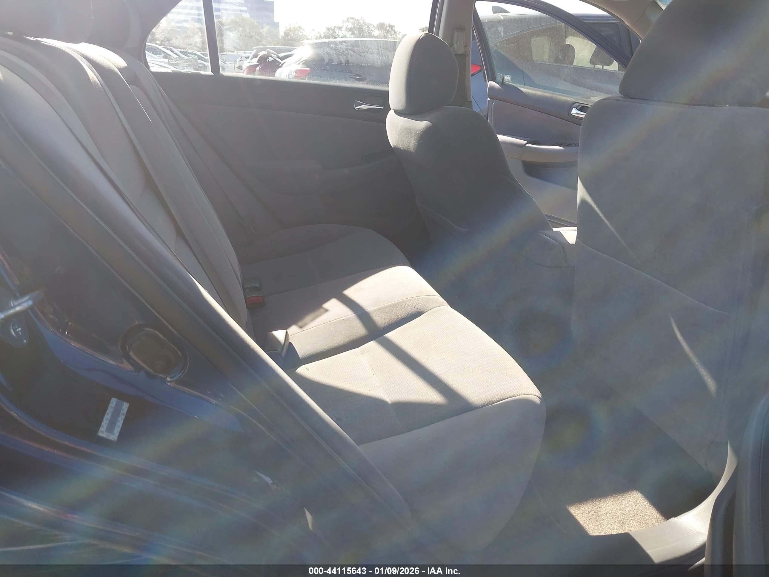 HONDA ACCORD image 8