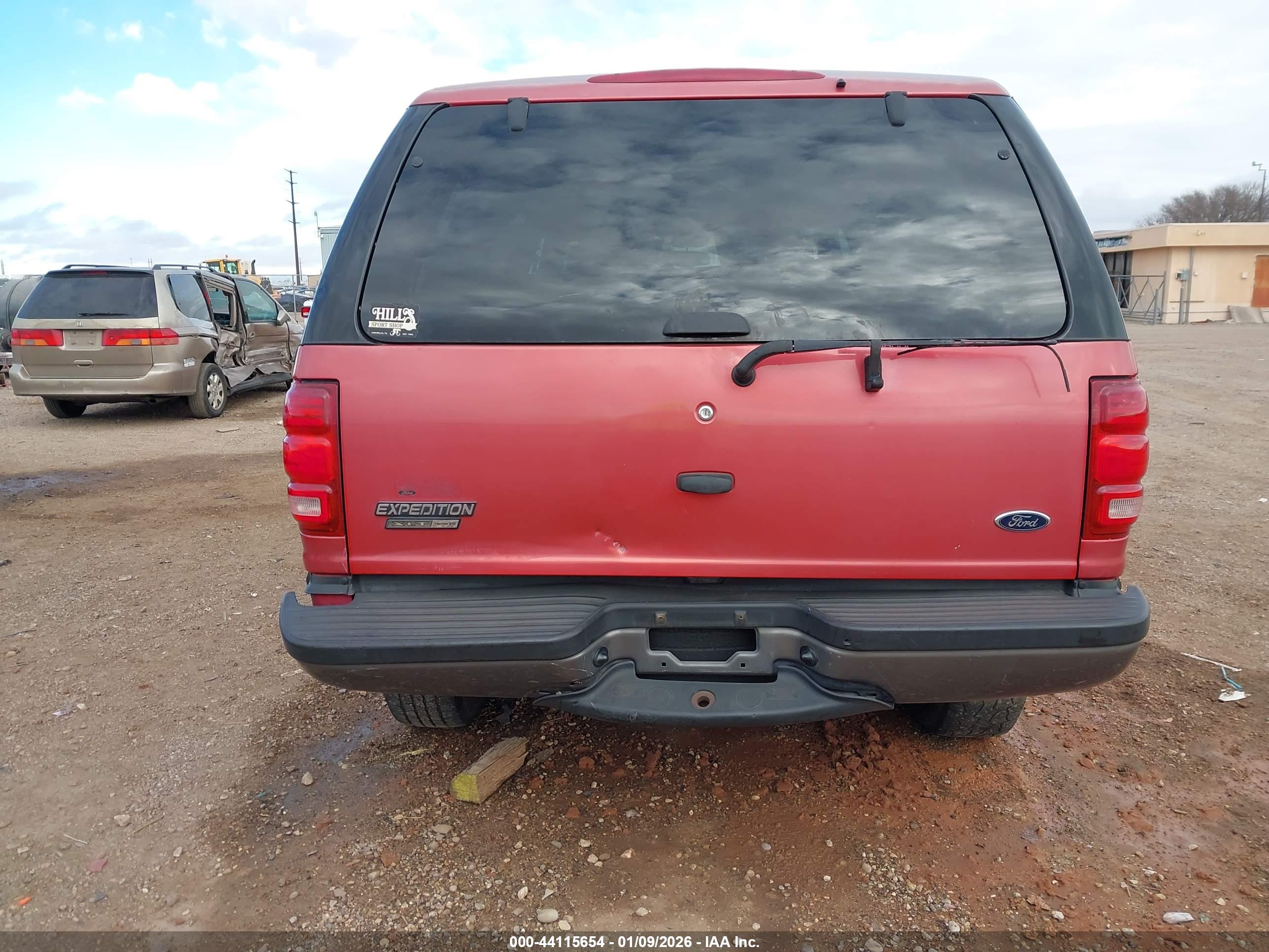 FORD EXPEDITION image 6